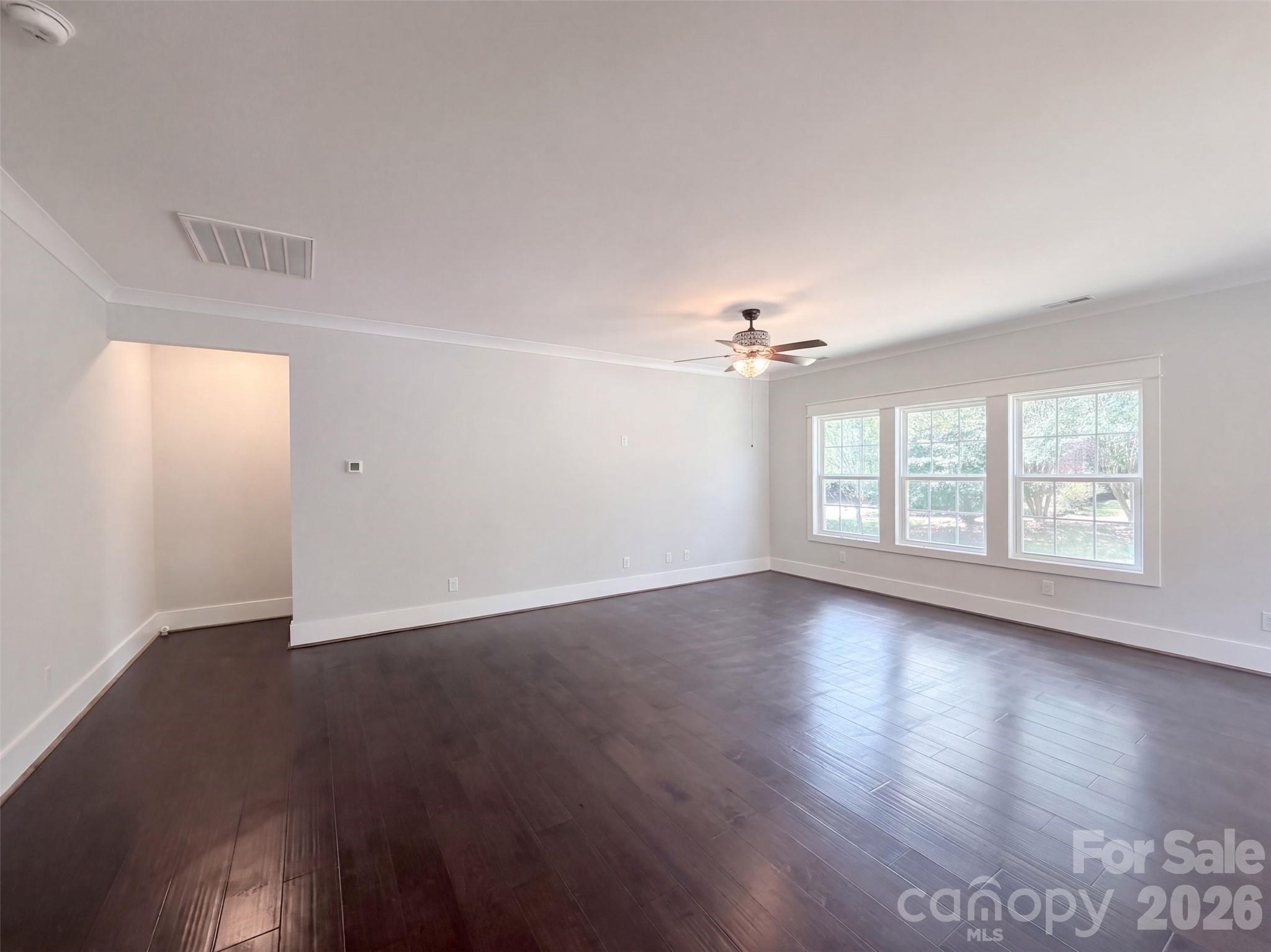 Single Family Residence at 102 Sweet Oaks Lane, Statesville, photo 3 of 13