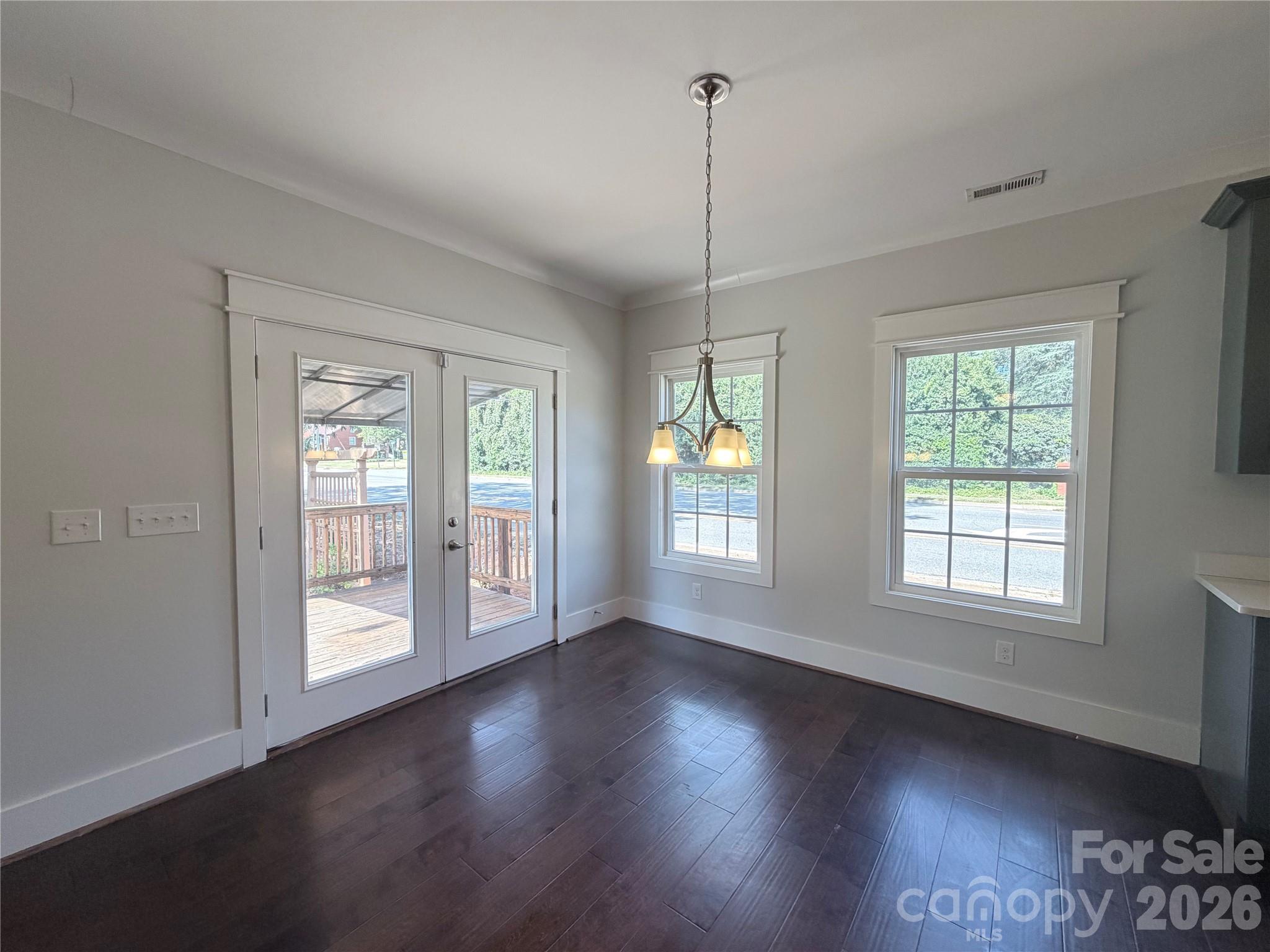 Single Family Residence at 102 Sweet Oaks Lane, Statesville, photo 10 of 13