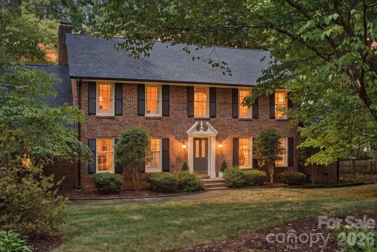 5138 Panhandle Circle