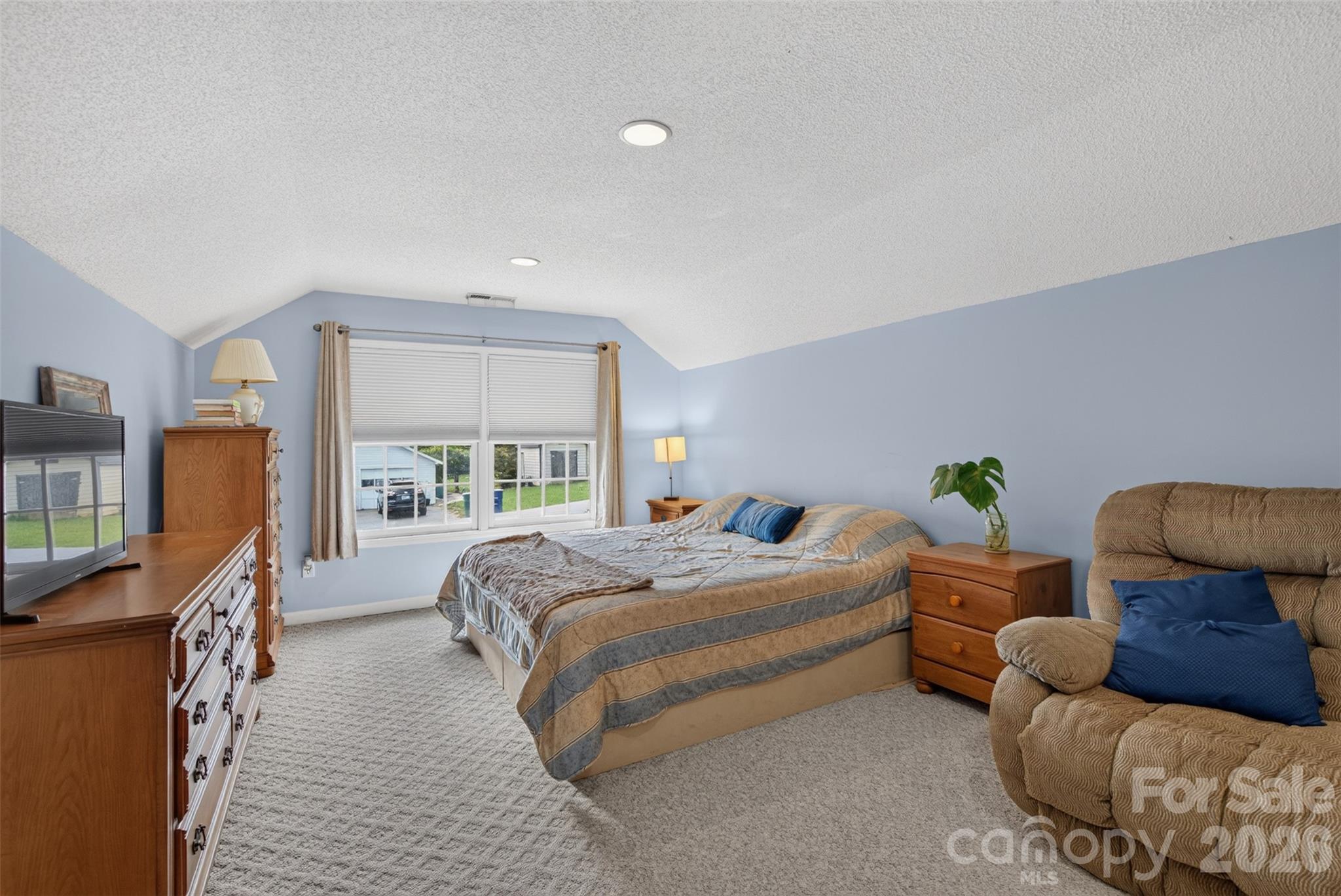 Expansive 4th Bedroom - 69 Sunwest Drive, Arden