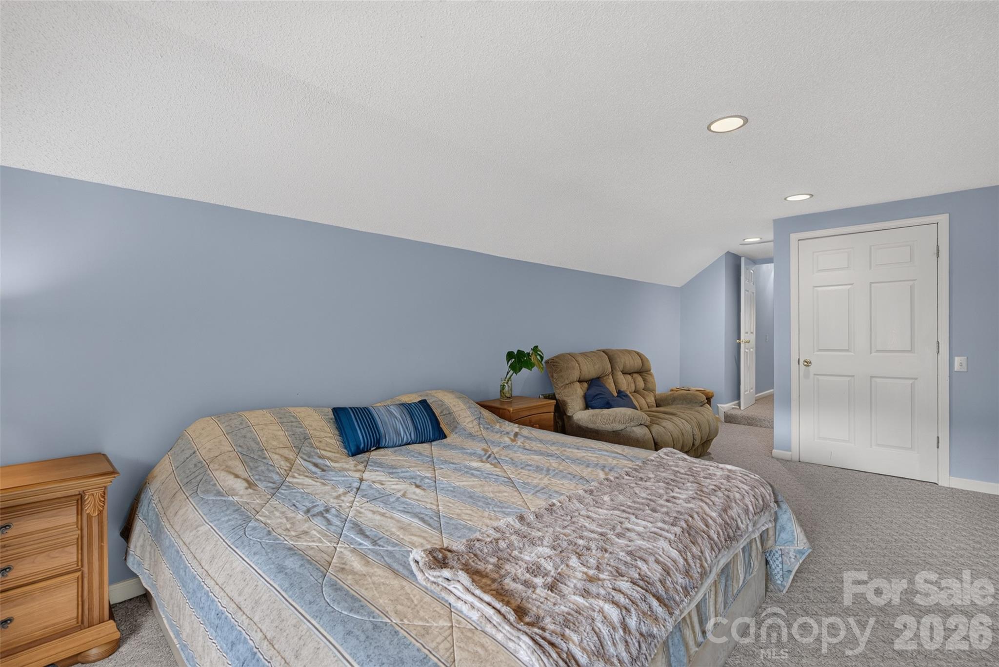 Single Family Residence at 69 Sunwest Drive, Arden, photo 24 of 34