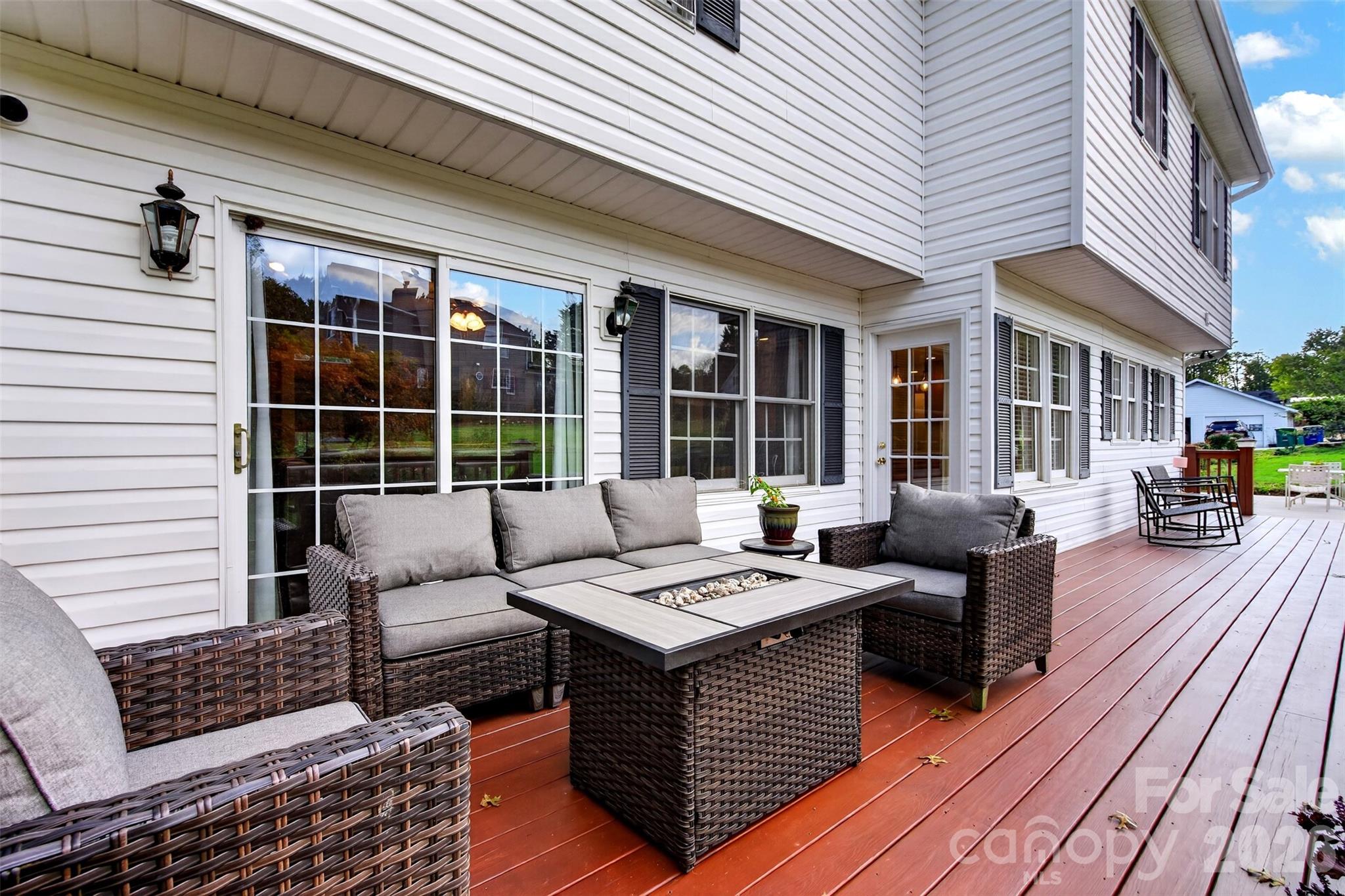 Single Family Residence at 69 Sunwest Drive, Arden, photo 29 of 34