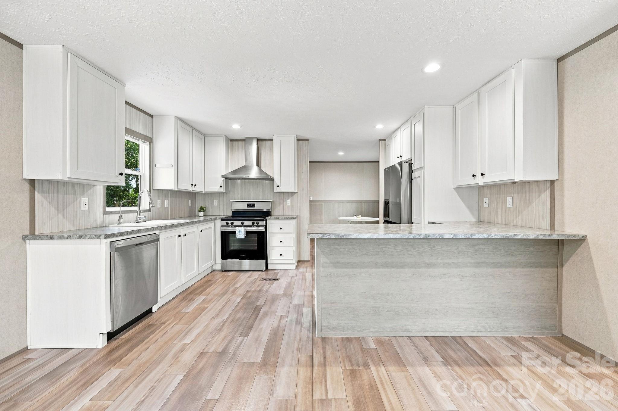 Portfolio at 146 & 148 Bradshaw Circle, Candler, photo 10 of 46
