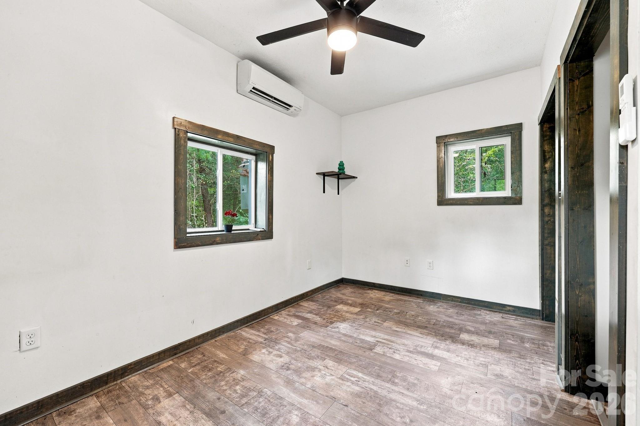 Large Bedroom! - 146 & 148 Bradshaw Circle, Candler