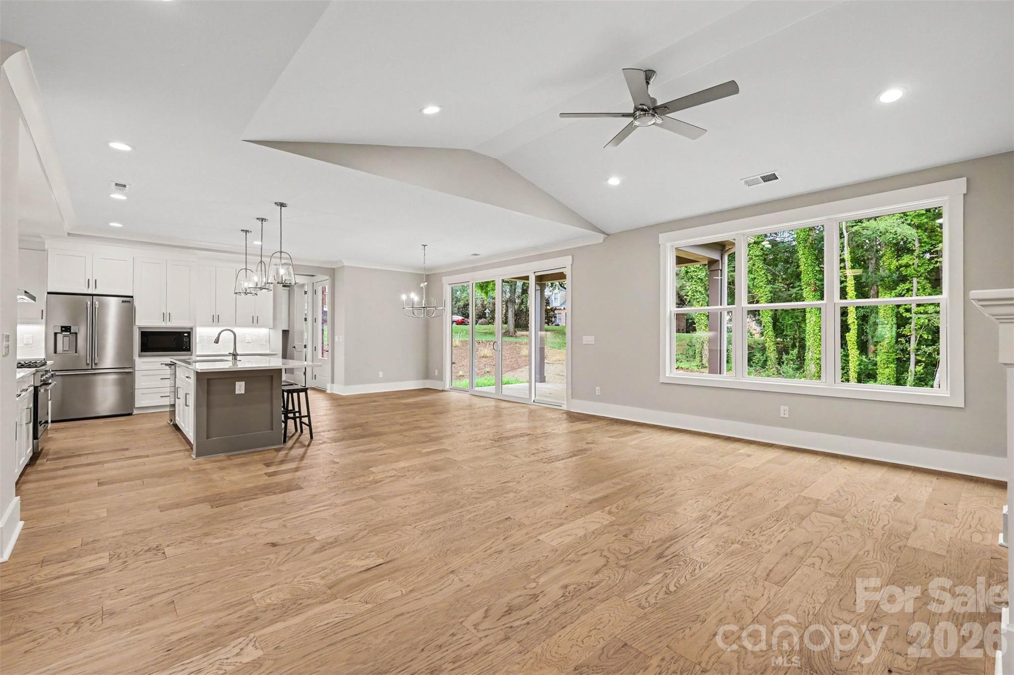 Single Family Residence at 1407 Jack White Drive, Rock Hill, photo 10 of 36