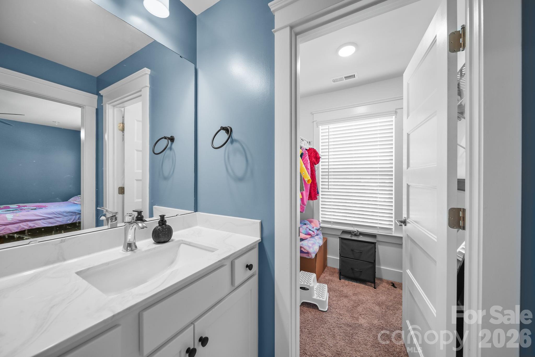 Single Family Residence at 2843 Shumard Drive, Gastonia, photo 39 of 48