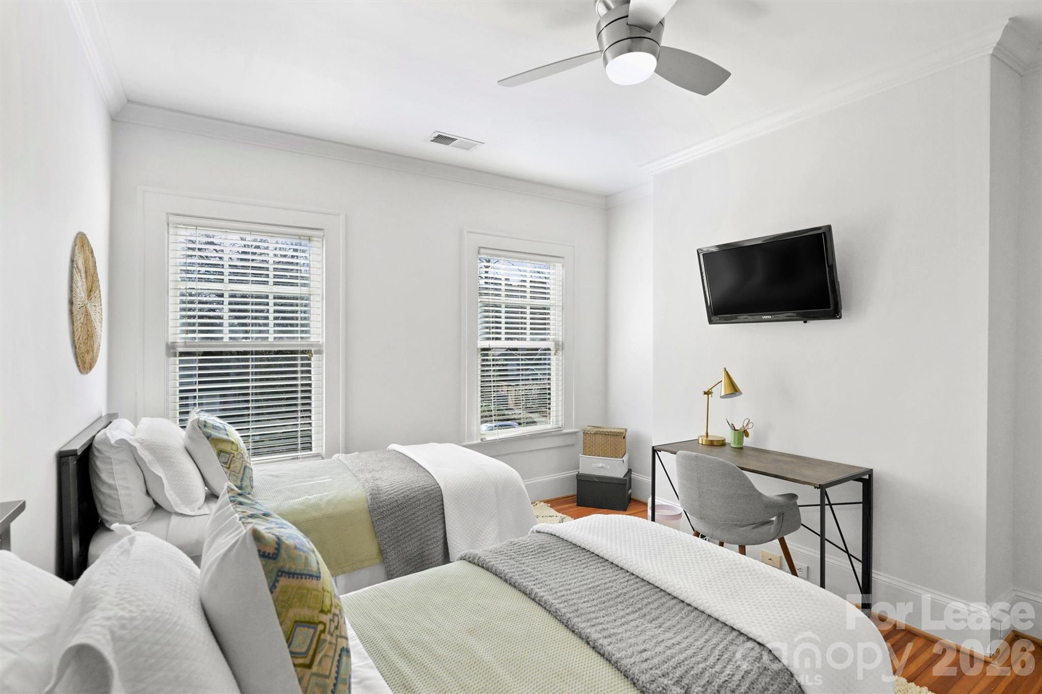 Townhouse at 2023 Greenway Avenue, Charlotte, photo 17 of 23