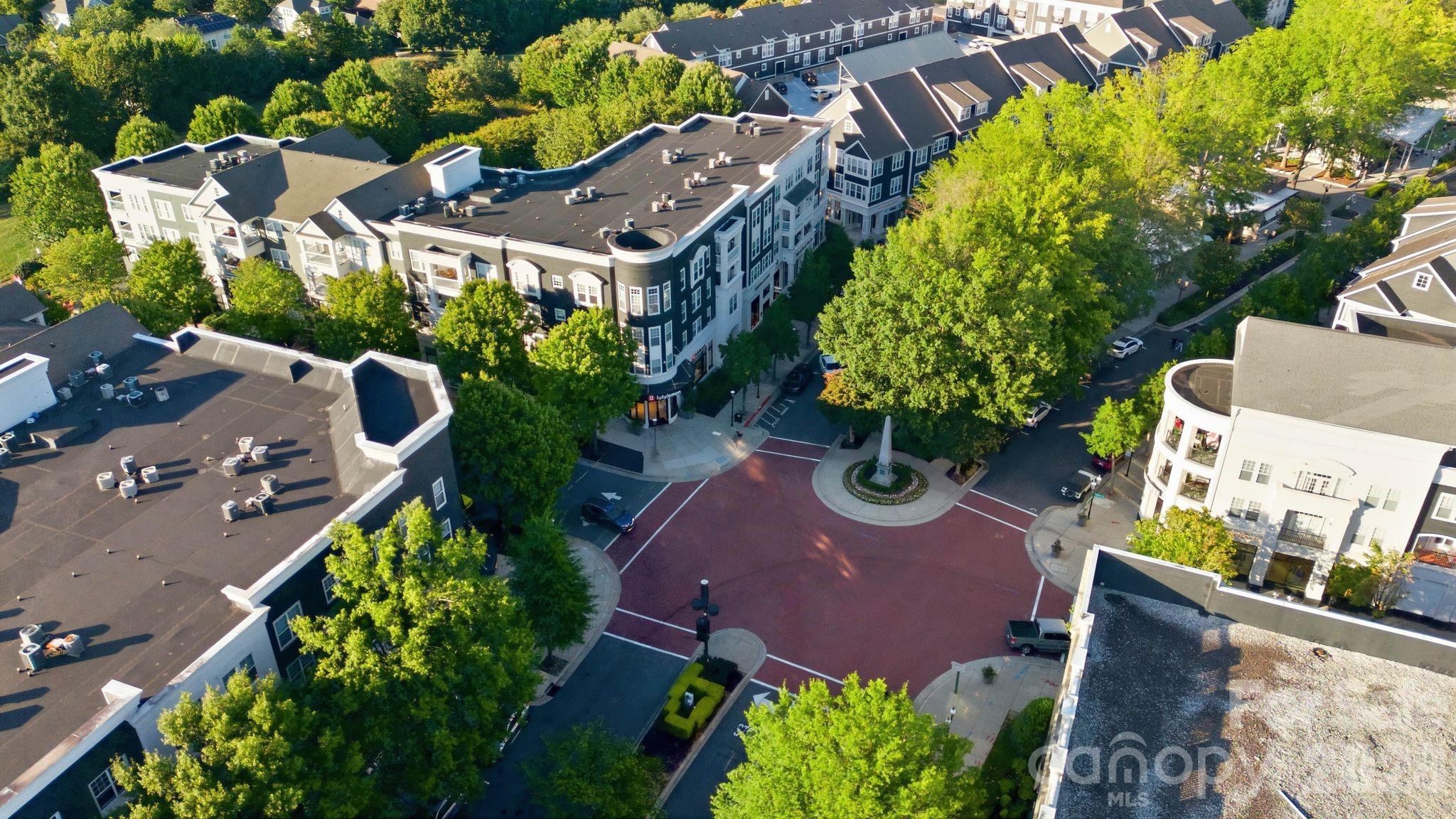 Ideally positioned near Birkdale Village and the heart of the Lake Norman area. - 18810 Cloverstone Circle, Cornelius