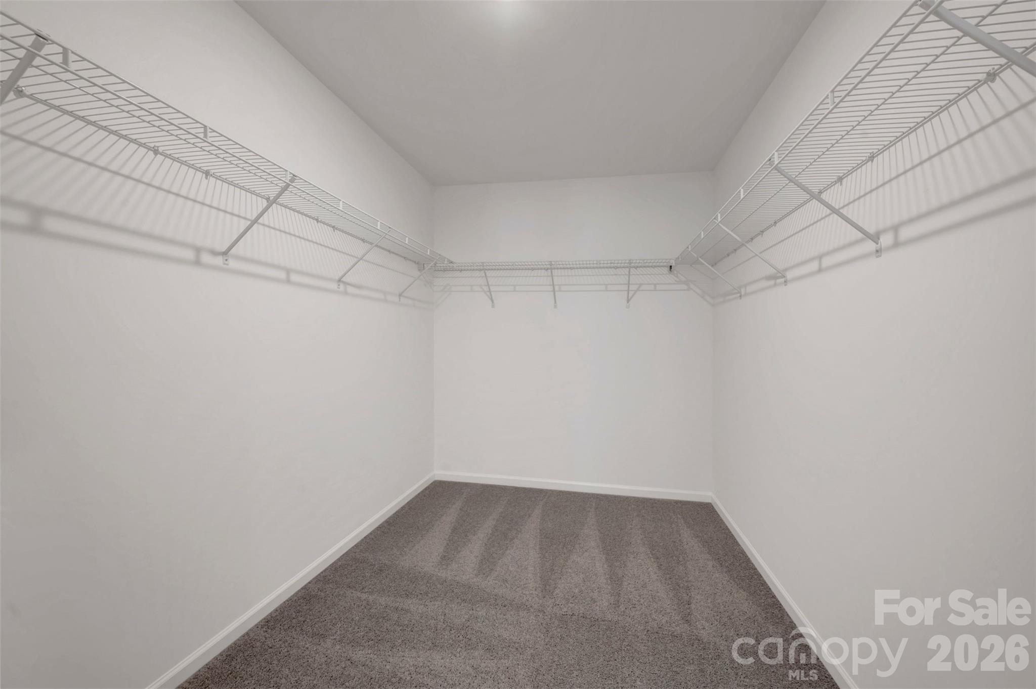 Owner's suite - 629 Willoughby Park Drive, Monroe