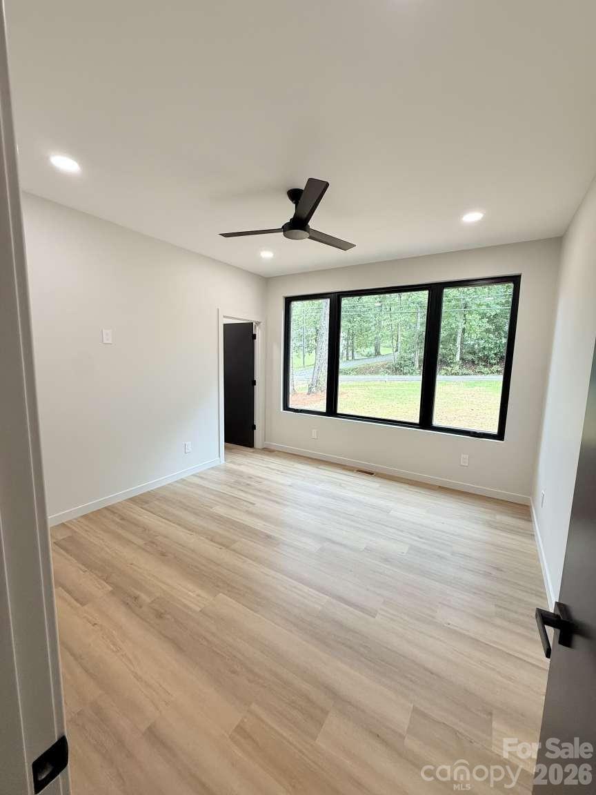 Single Family Residence at 291 Falls Avenue, Granite Falls, photo 31 of 40