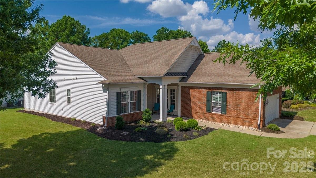 Single Family Residence at 26407 Sandpiper Court, Indian Land