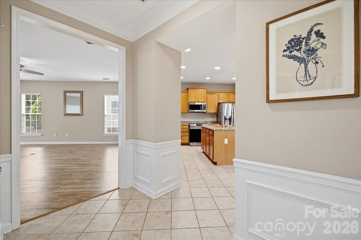 Single Family Residence at 26407 Sandpiper Court, Indian Land, photo 9 of 48