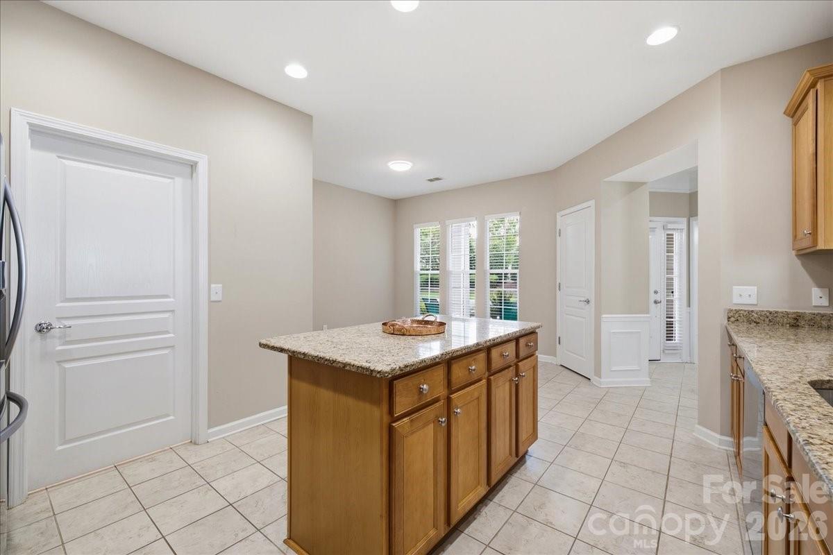 Single Family Residence at 26407 Sandpiper Court, Indian Land, photo 13 of 48