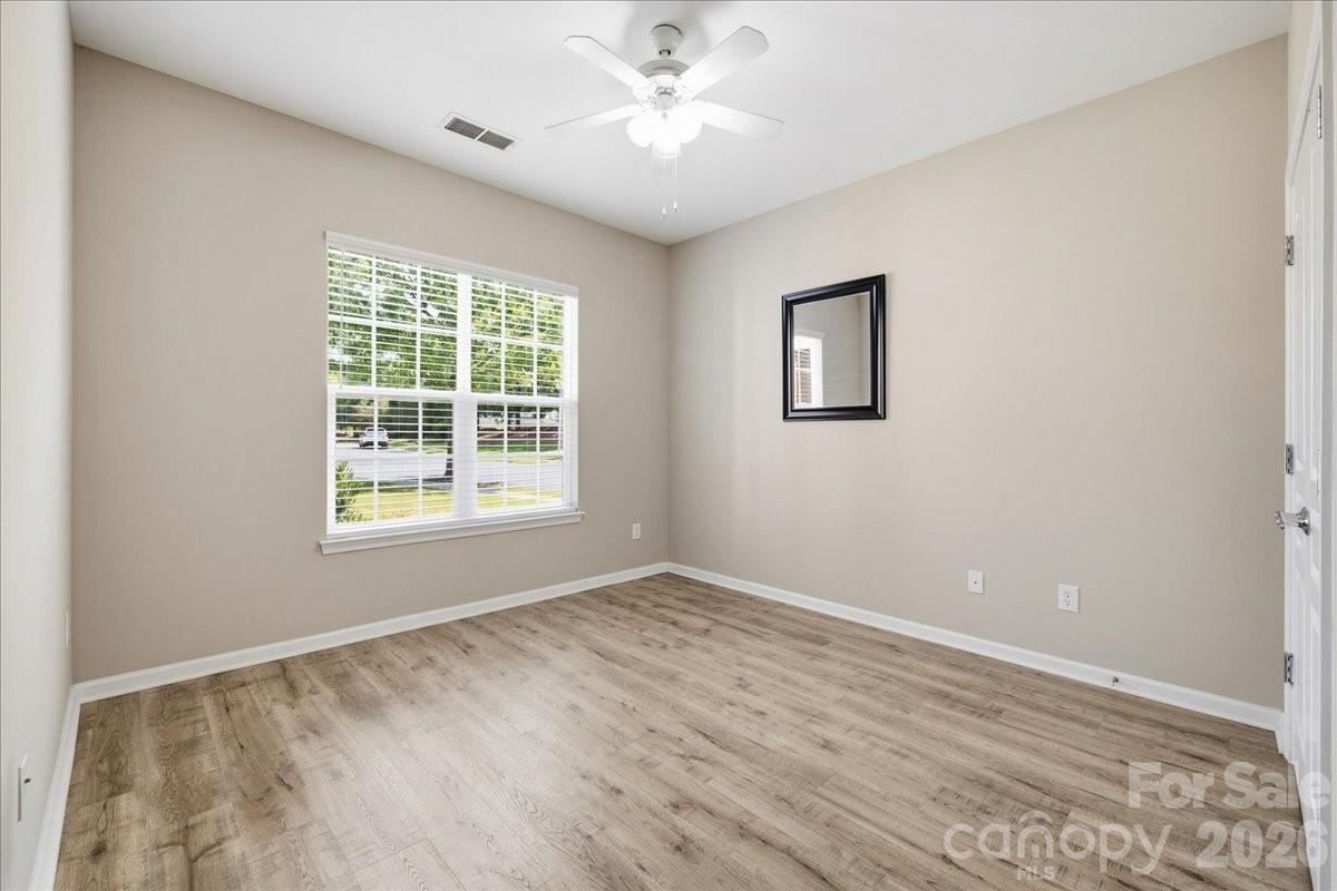 Single Family Residence at 26407 Sandpiper Court, Indian Land, photo 34 of 48