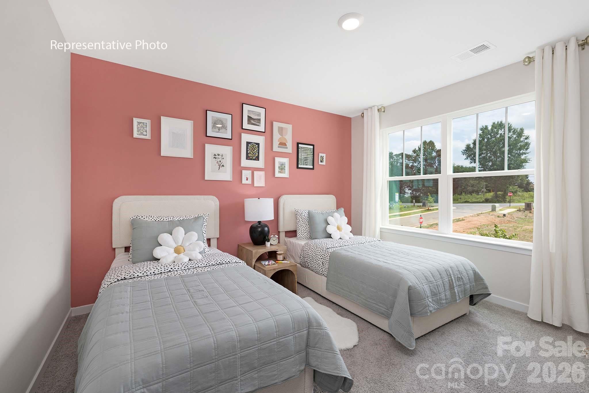 Single Family Residence at 523 Brinkley Drive, Kings Mountain, photo 13 of 22