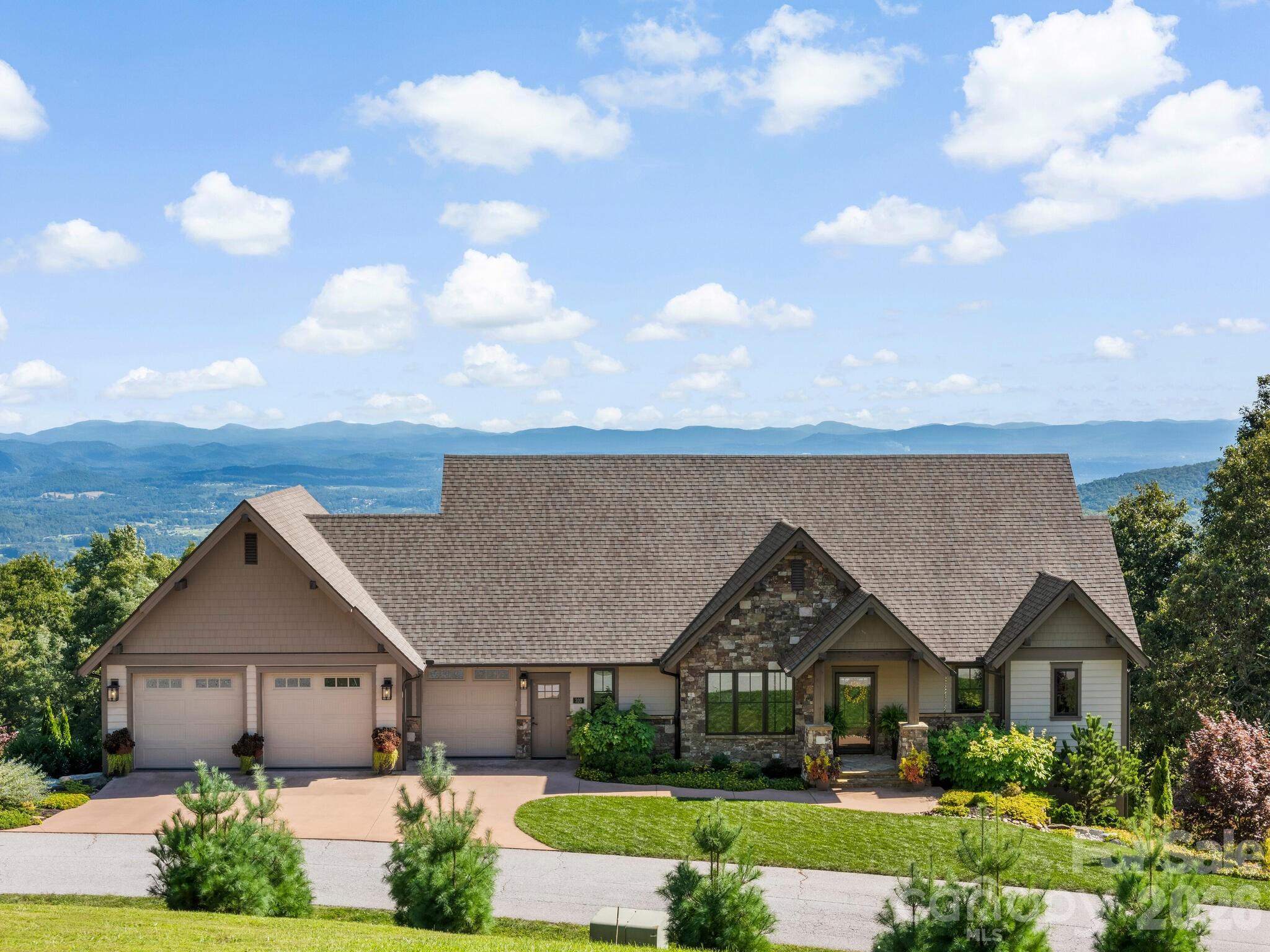 320 Summerset Drive