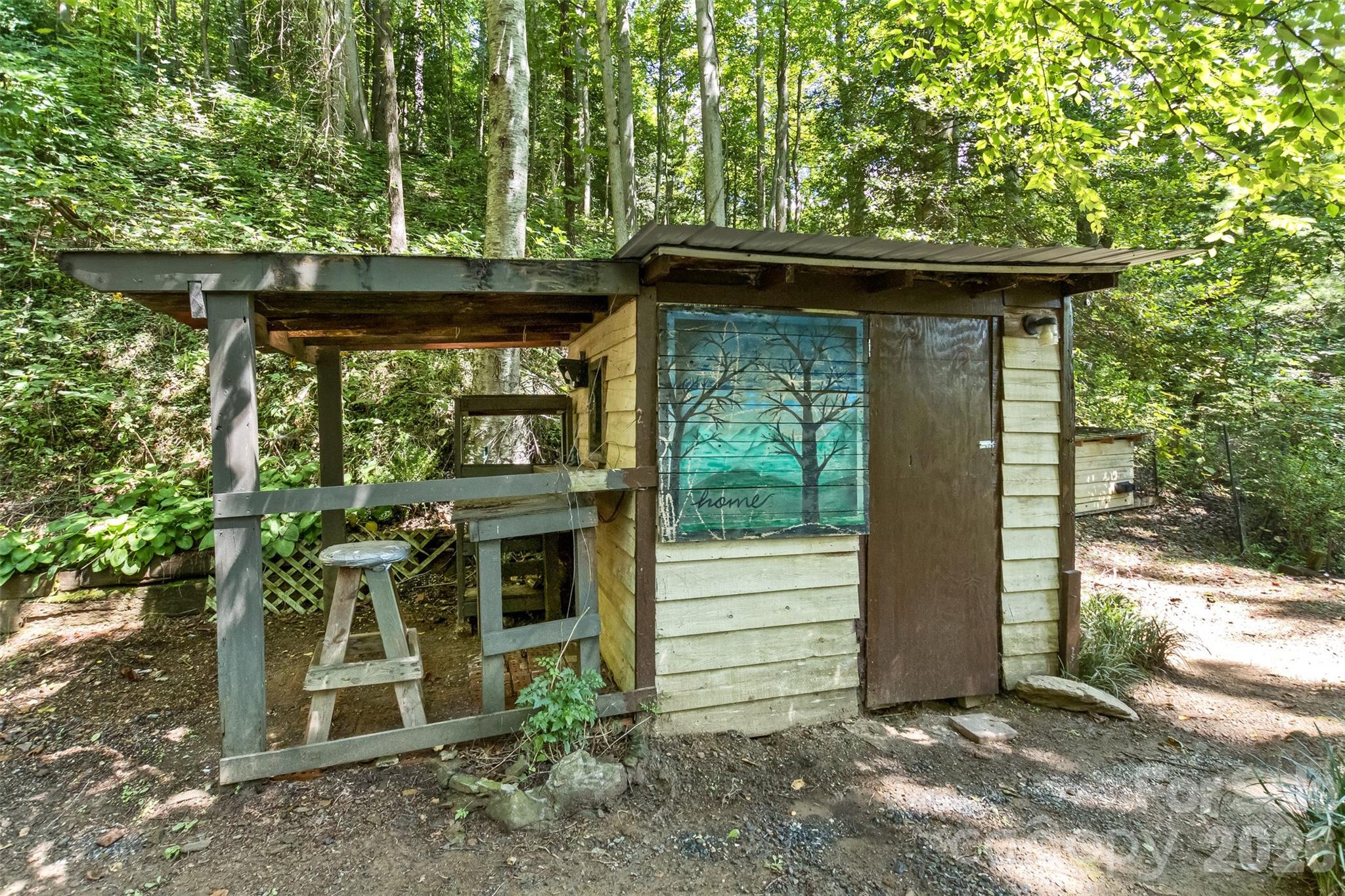 Shed with electric, ready for your creative inspirations! - 13 Cattail Drive, Sylva