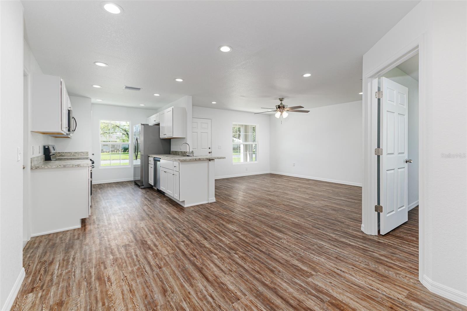 Single Family Residence at 1855 AVENUE P SW, WINTER HAVEN, photo 4 of 28
