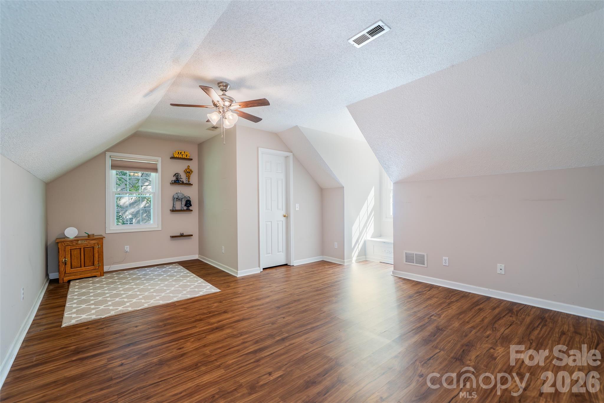 2nd bedroom - 18 Friendly Way, Asheville