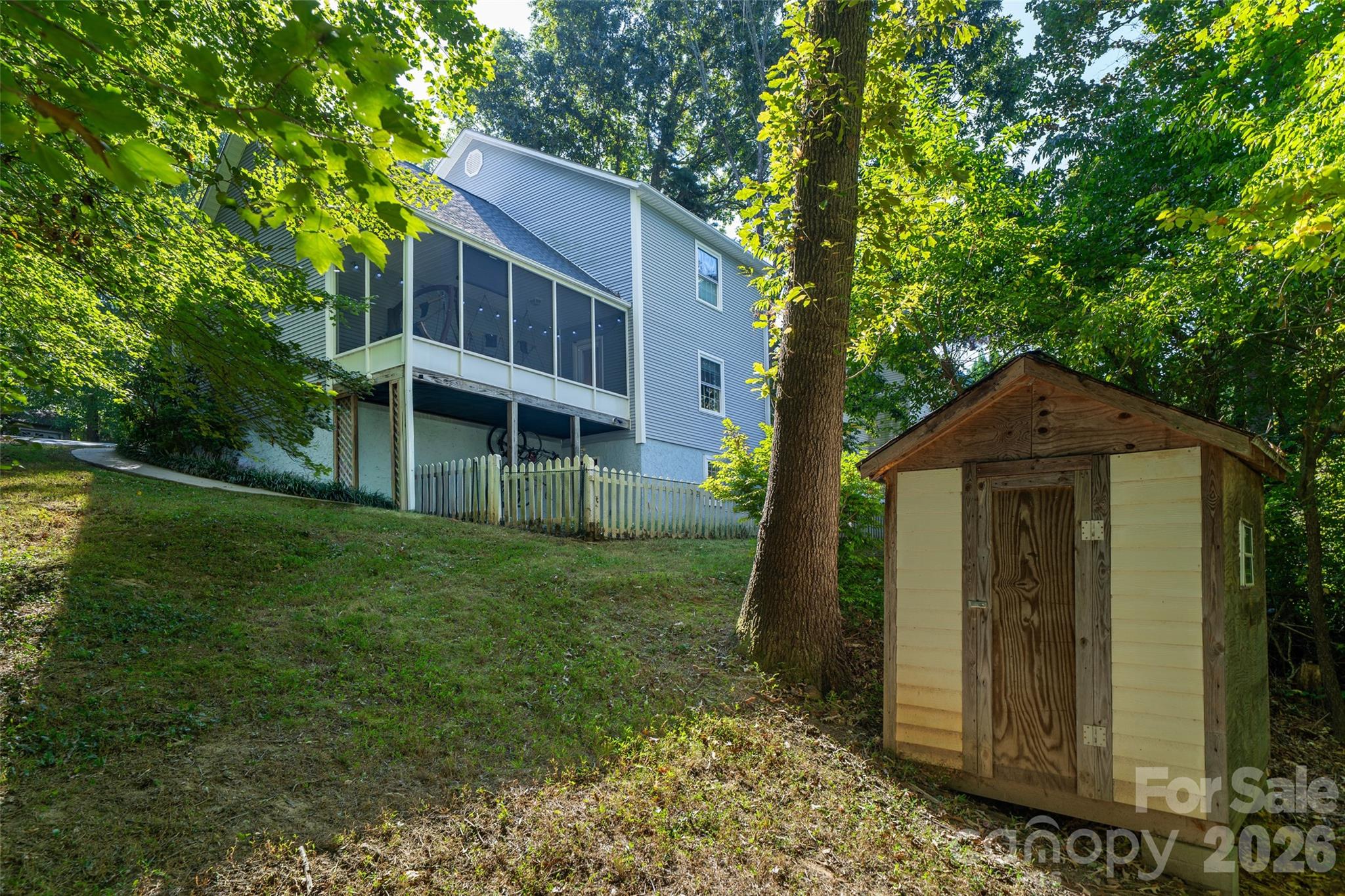 extra storage unit - 18 Friendly Way, Asheville
