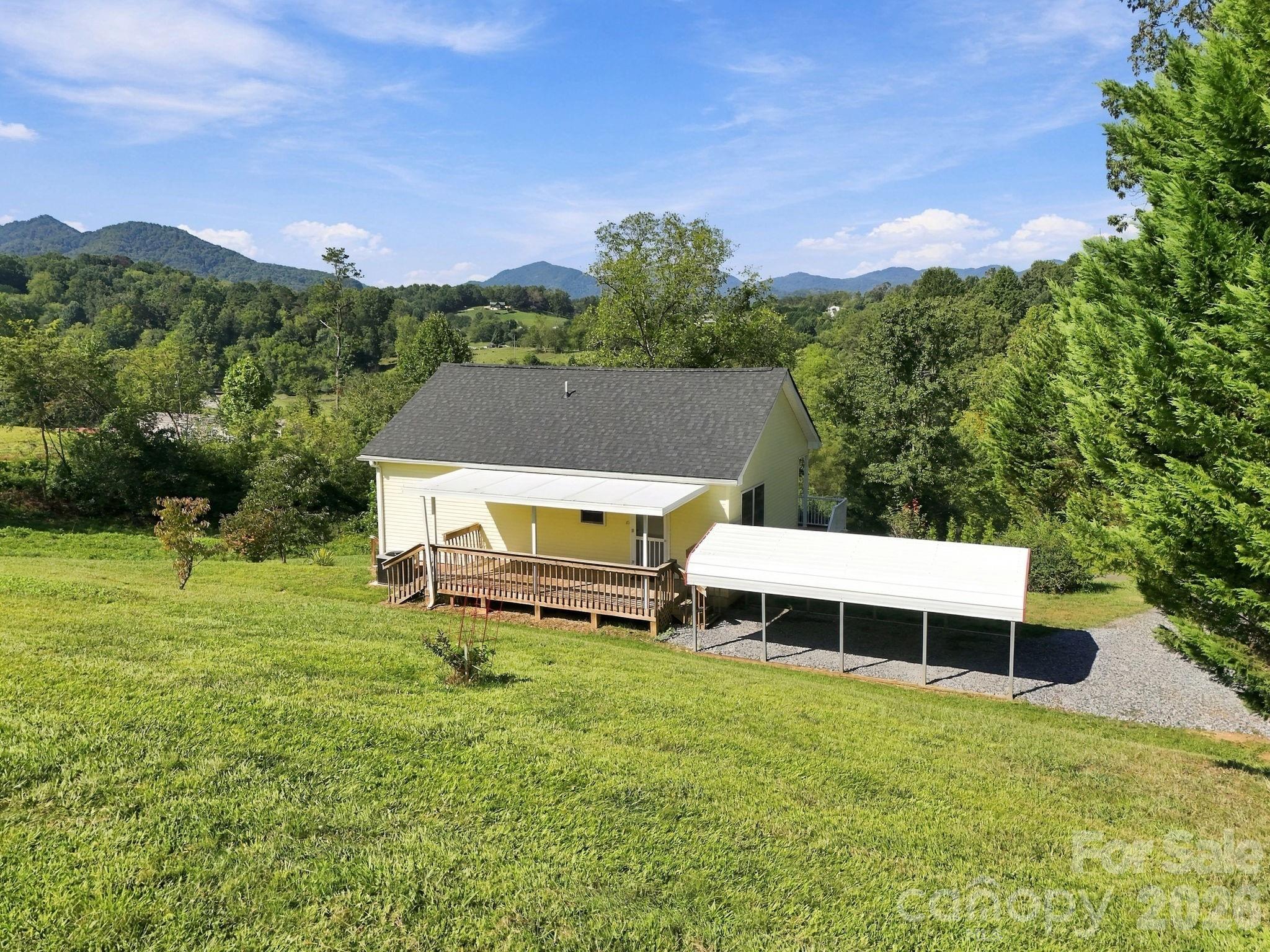 Single Family Residence at 117 Ho Hum Way, Leicester, photo 10 of 38