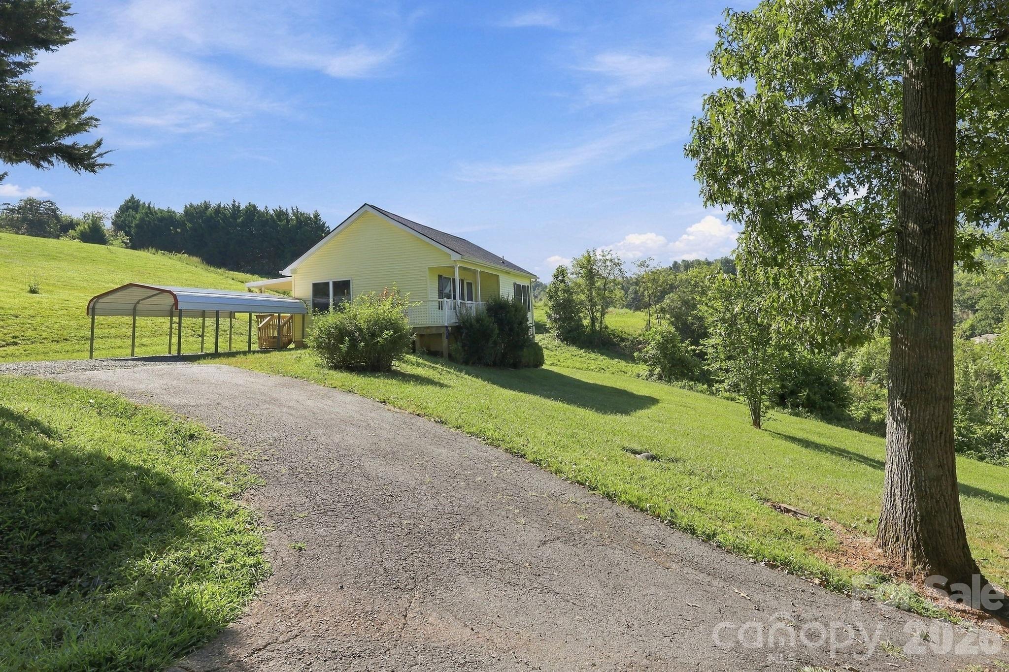 Single Family Residence at 117 Ho Hum Way, Leicester, photo 12 of 38