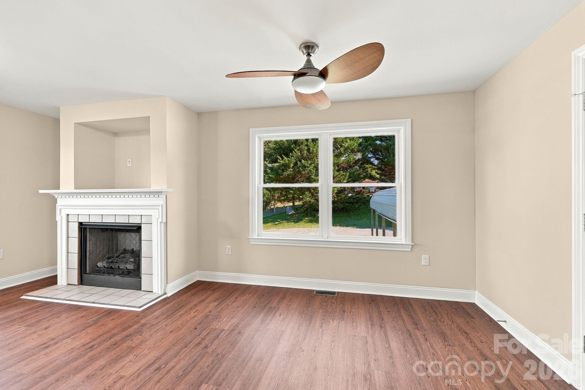 Single Family Residence at 117 Ho Hum Way, Leicester, photo 20 of 38