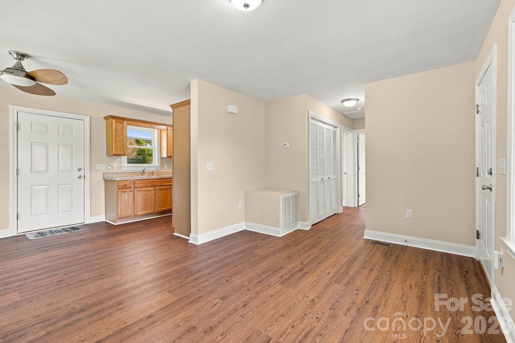 Single Family Residence at 117 Ho Hum Way, Leicester, photo 21 of 38