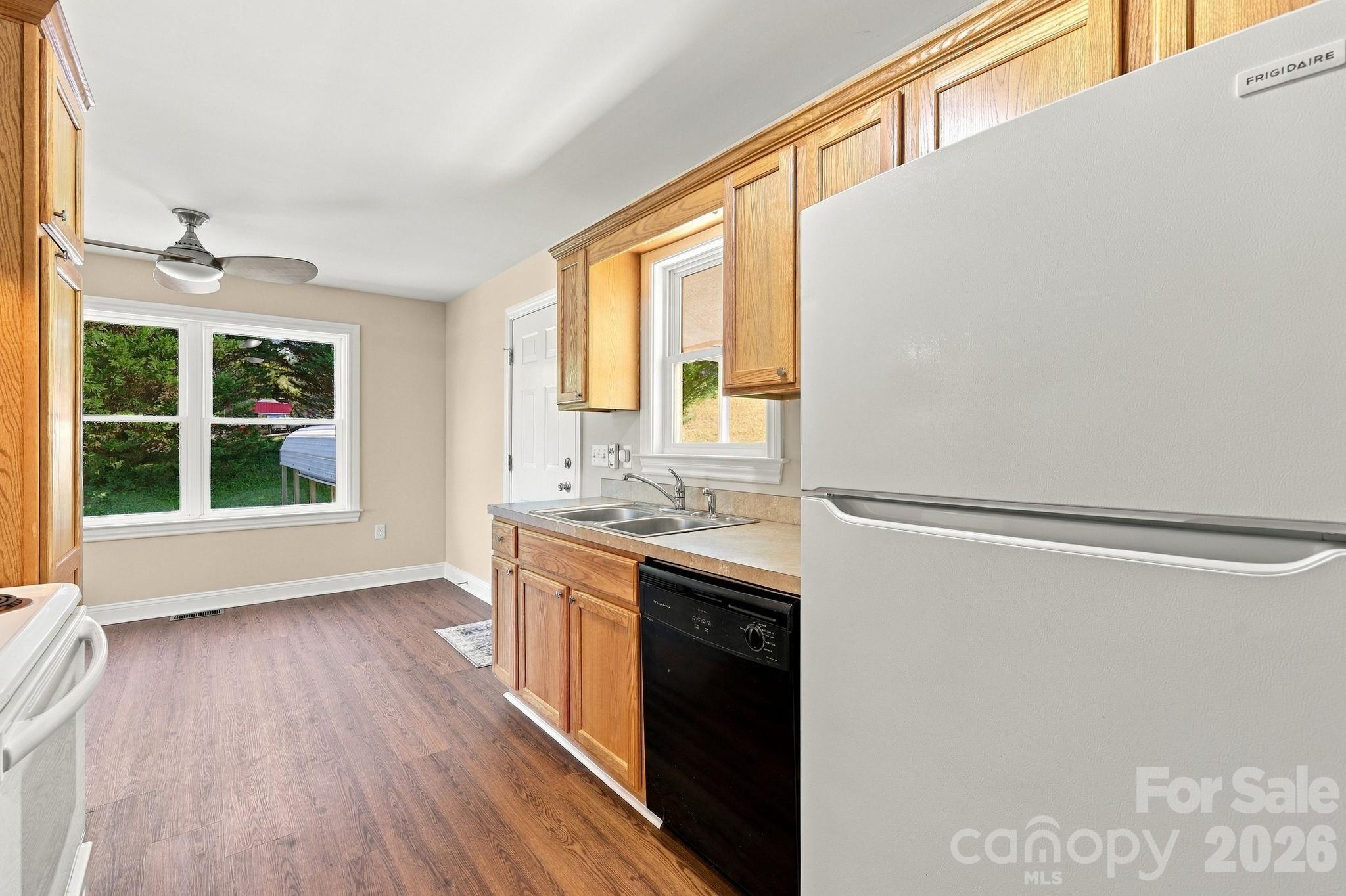 Single Family Residence at 117 Ho Hum Way, Leicester, photo 26 of 38