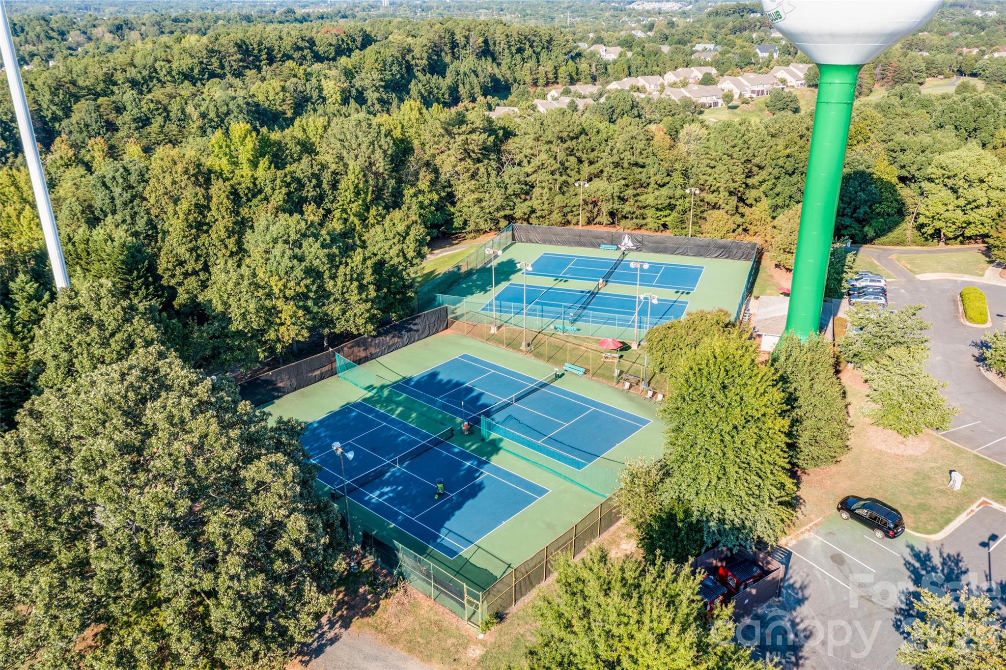 Stay active and have some fun in the community with fantastic sport courts, including pickleball and tennis! - 3022 Point Clear Drive, Tega Cay