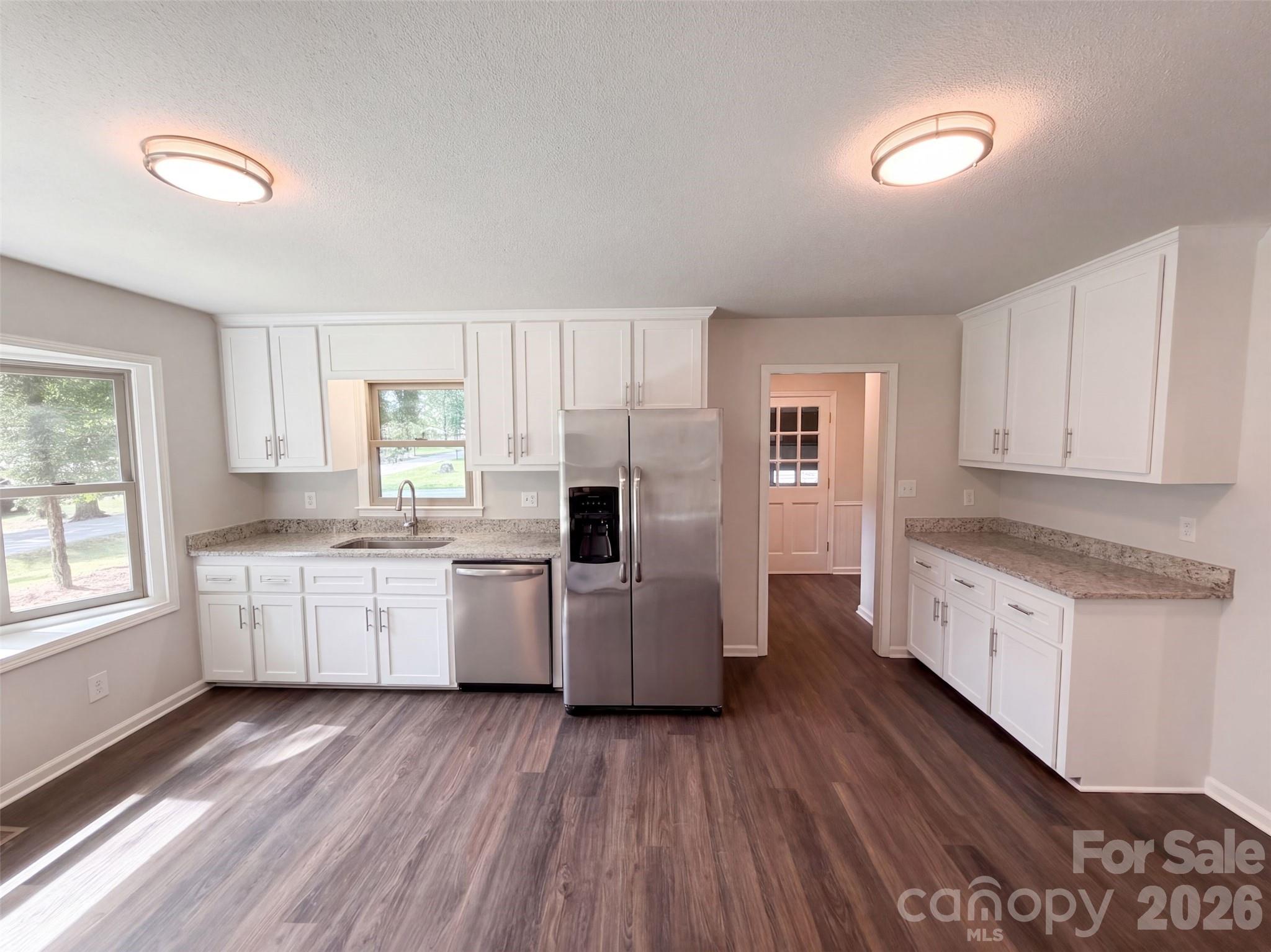 Single Family Residence at 121 Goodman Circle NE, Concord, photo 3 of 32