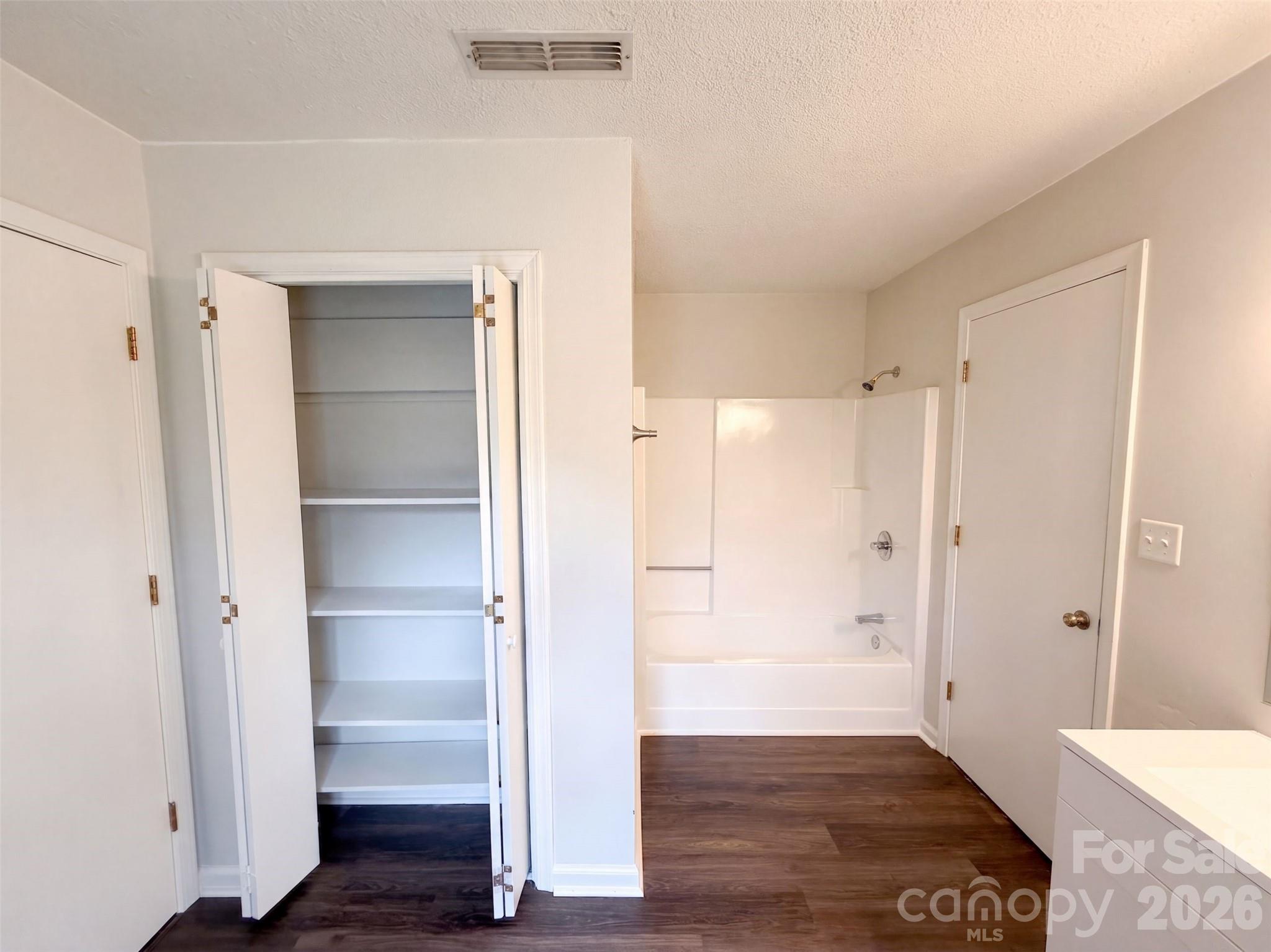 Single Family Residence at 121 Goodman Circle NE, Concord, photo 20 of 32