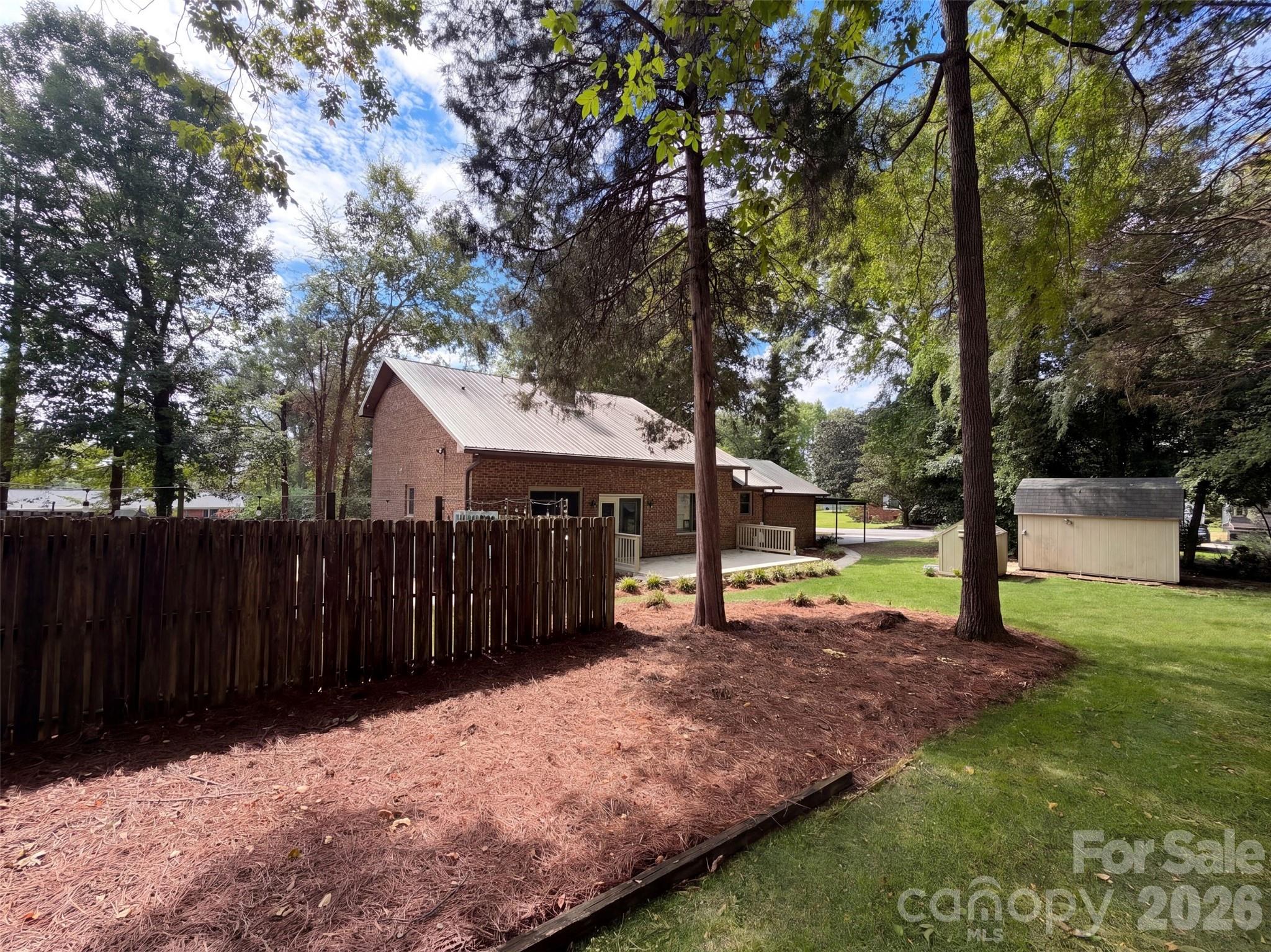 Single Family Residence at 121 Goodman Circle NE, Concord, photo 25 of 32