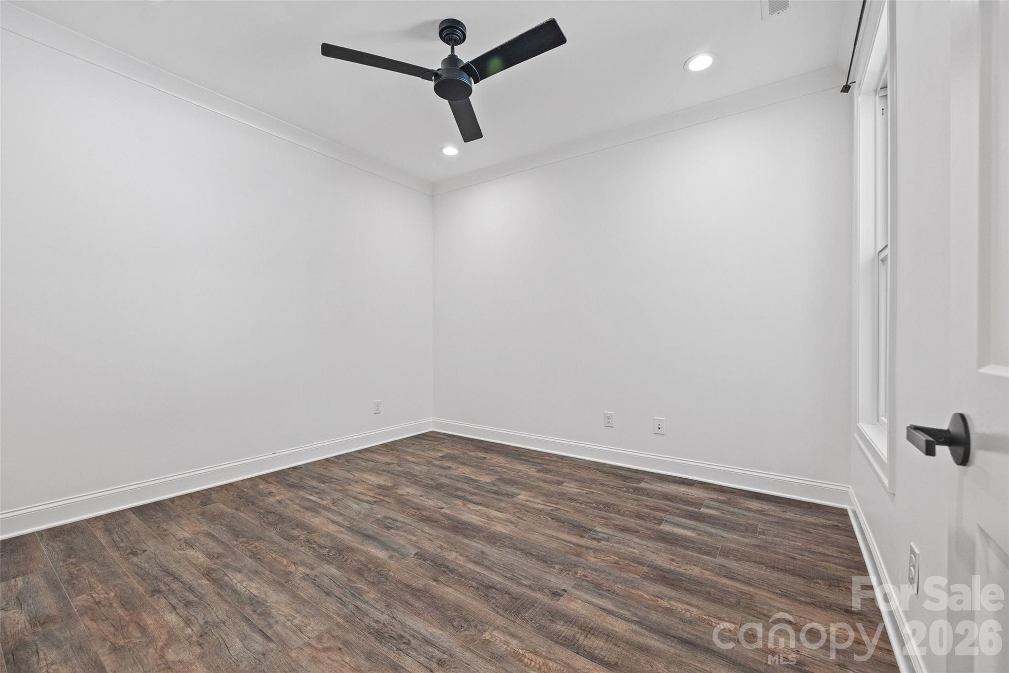 Single Family Residence at 5049 Titanic Road, Rock Hill, photo 18 of 32