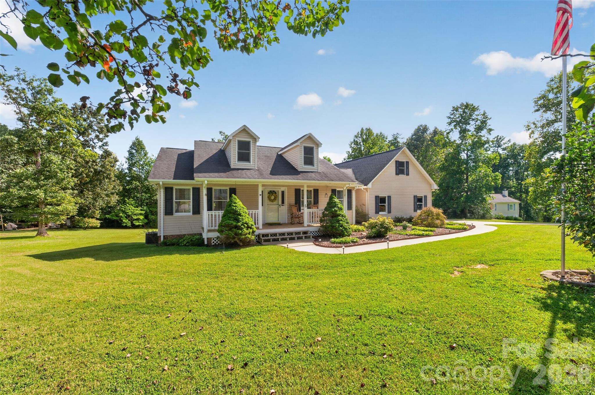 3105 Hunters Ridge Court