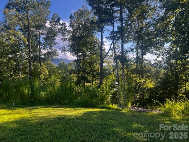 23 Mountain Parkway
