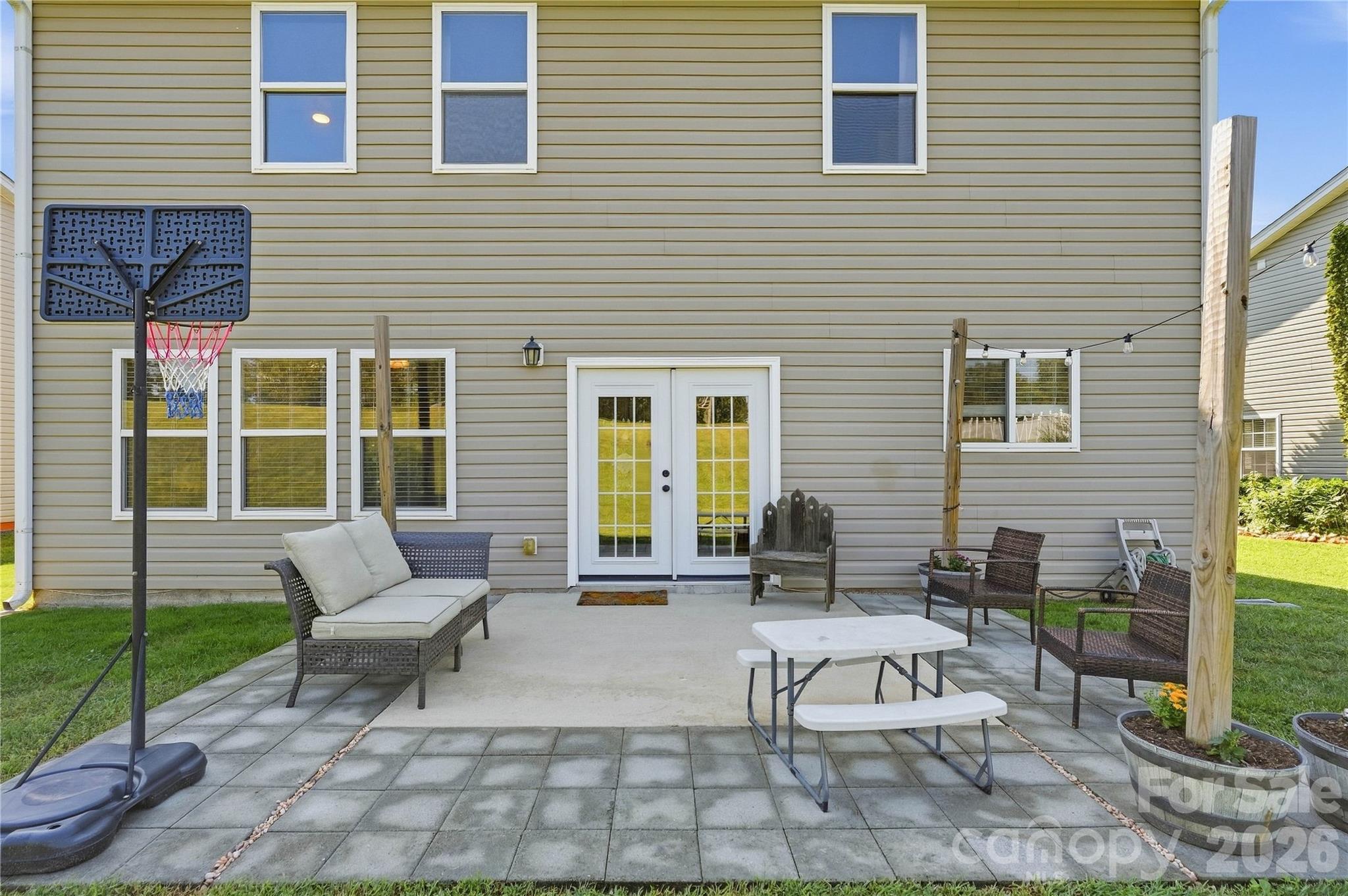 Single Family Residence at 167 Ranlo Avenue, Gastonia, photo 4 of 48