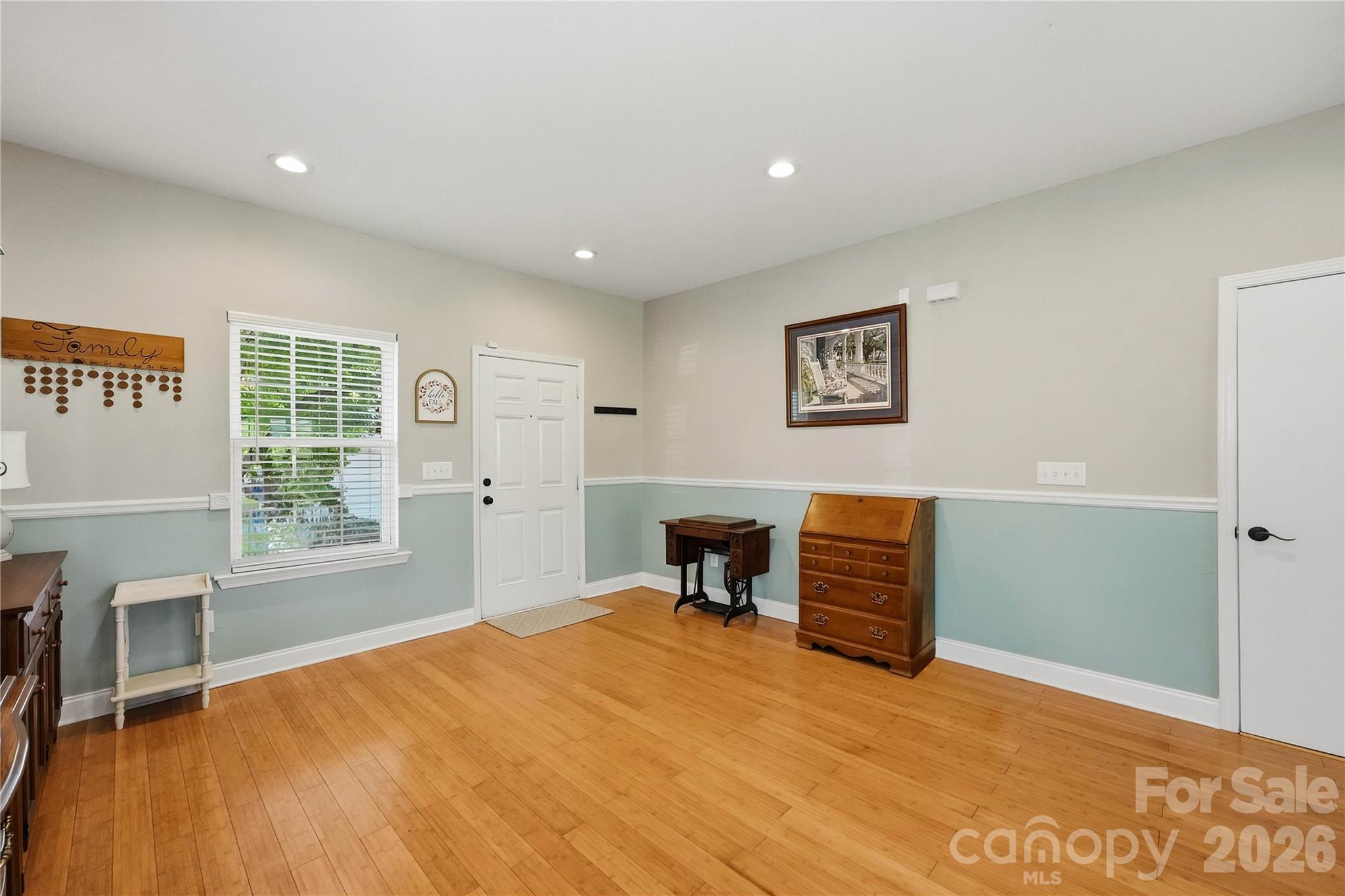 Single Family Residence at 167 Ranlo Avenue, Gastonia, photo 10 of 48