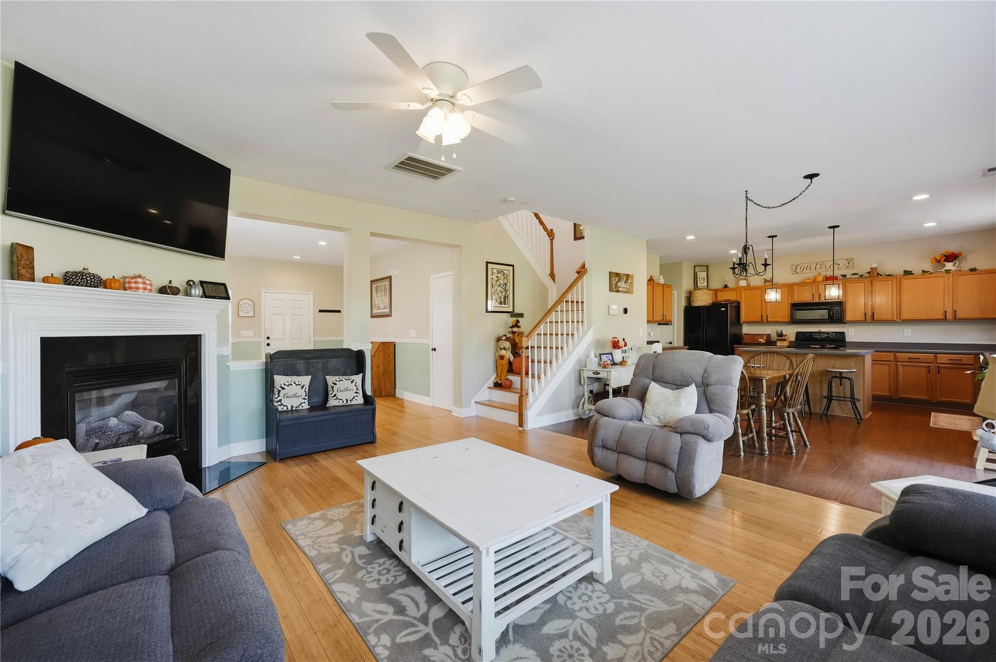 Single Family Residence at 167 Ranlo Avenue, Gastonia, photo 14 of 48