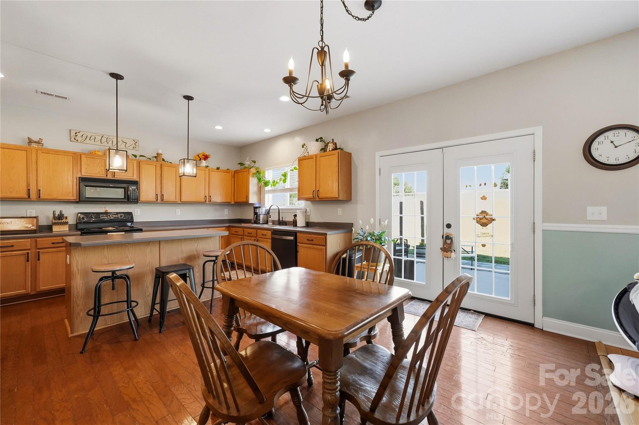Single Family Residence at 167 Ranlo Avenue, Gastonia, photo 17 of 48