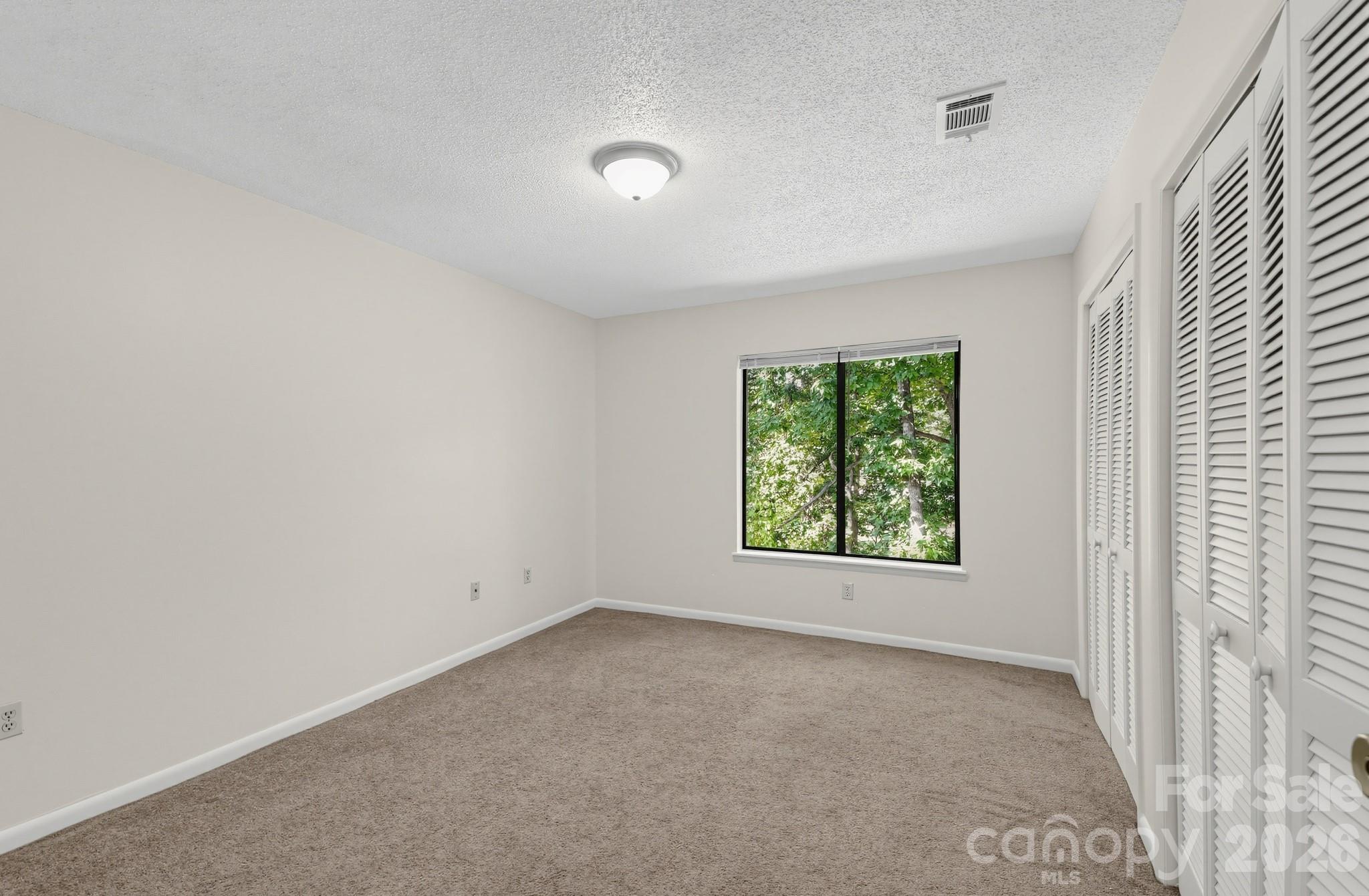 Condominium at 405 Harbison Boulevard, Columbia, photo 11 of 15