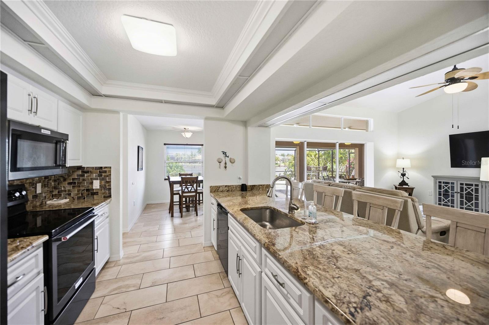 Single Family Residence at 15564 RUSTON CIR, PORT CHARLOTTE, photo 4 of 65