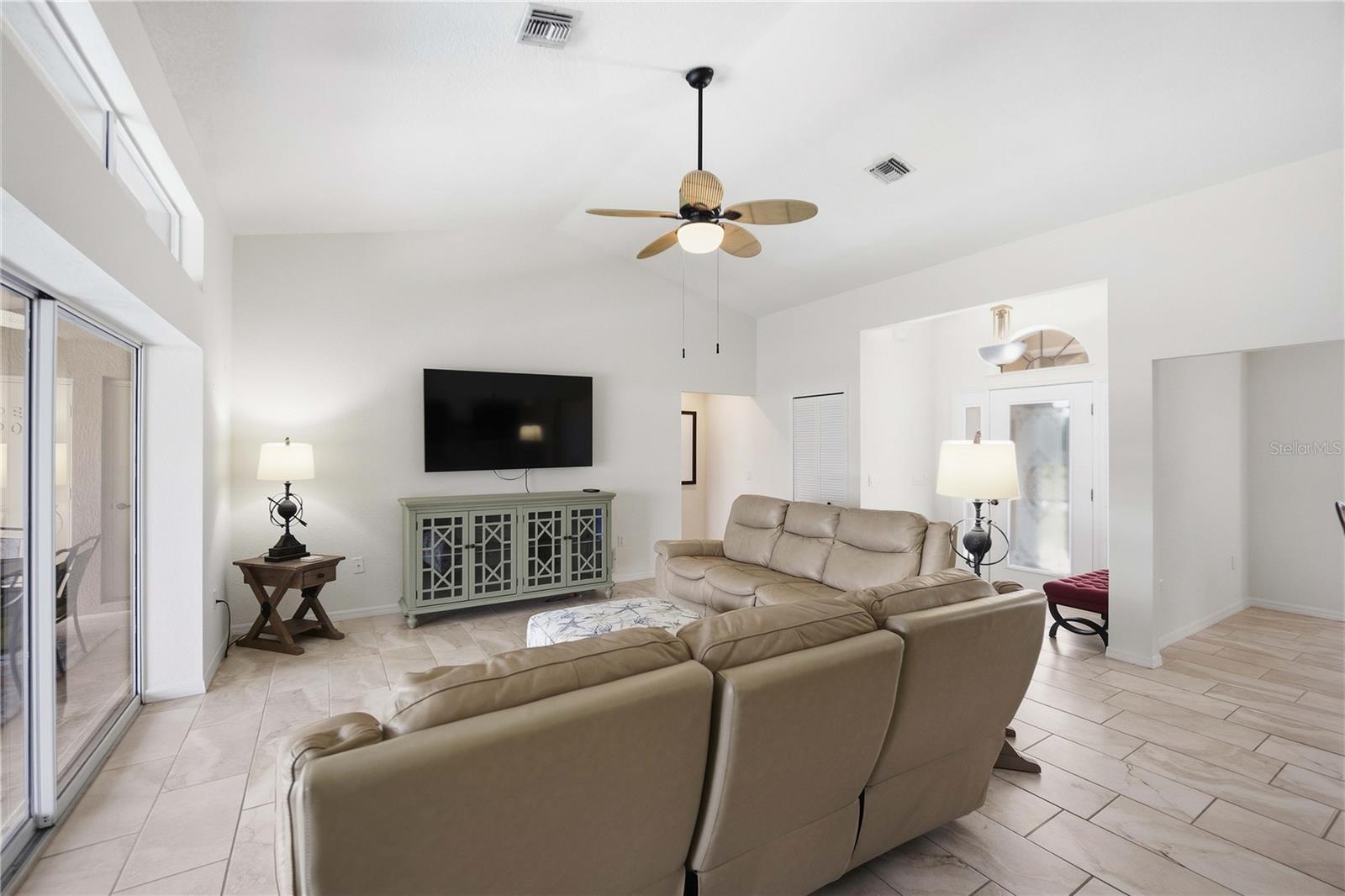 Single Family Residence at 15564 RUSTON CIR, PORT CHARLOTTE, photo 13 of 65