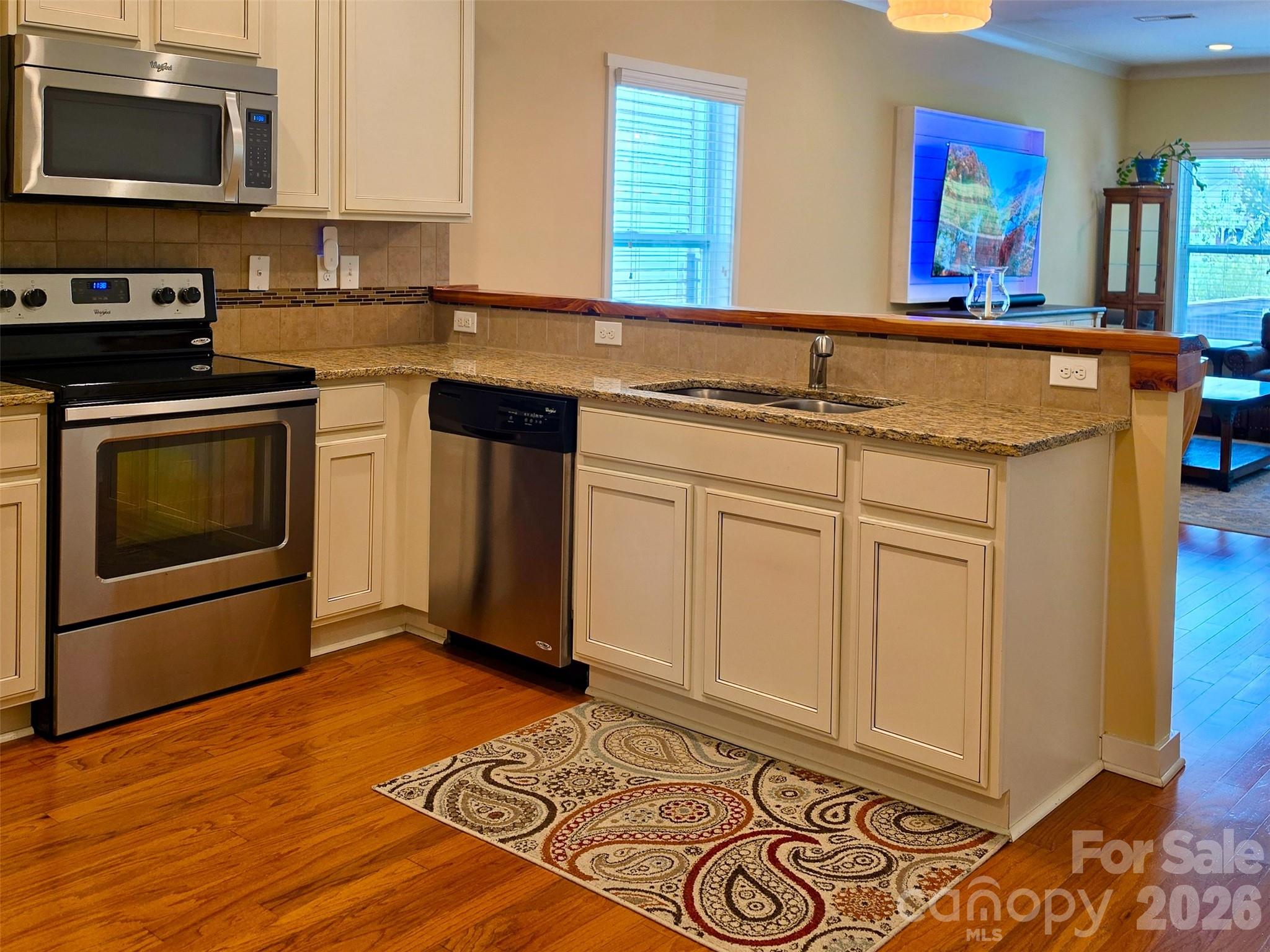 Granite Countertops-Kitchen - 5227 Crystal Lakes Drive, Rock Hill