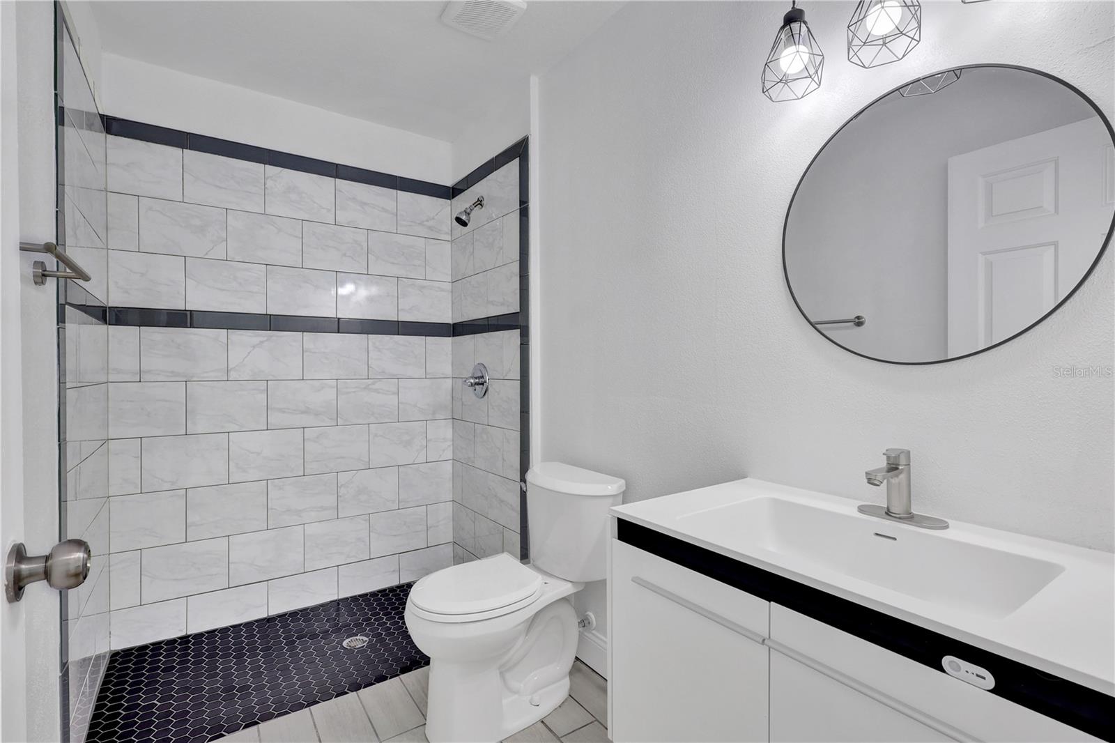 Bathroom 2 - 318 WALPOLE LOOP, DAVENPORT