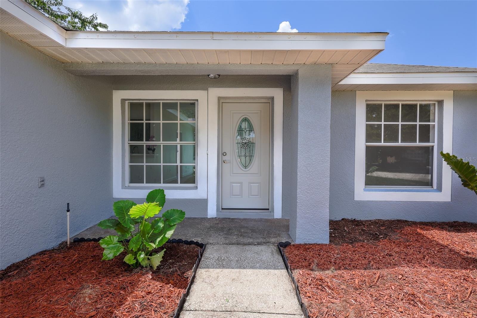 Front Porch/Door - 318 WALPOLE LOOP, DAVENPORT