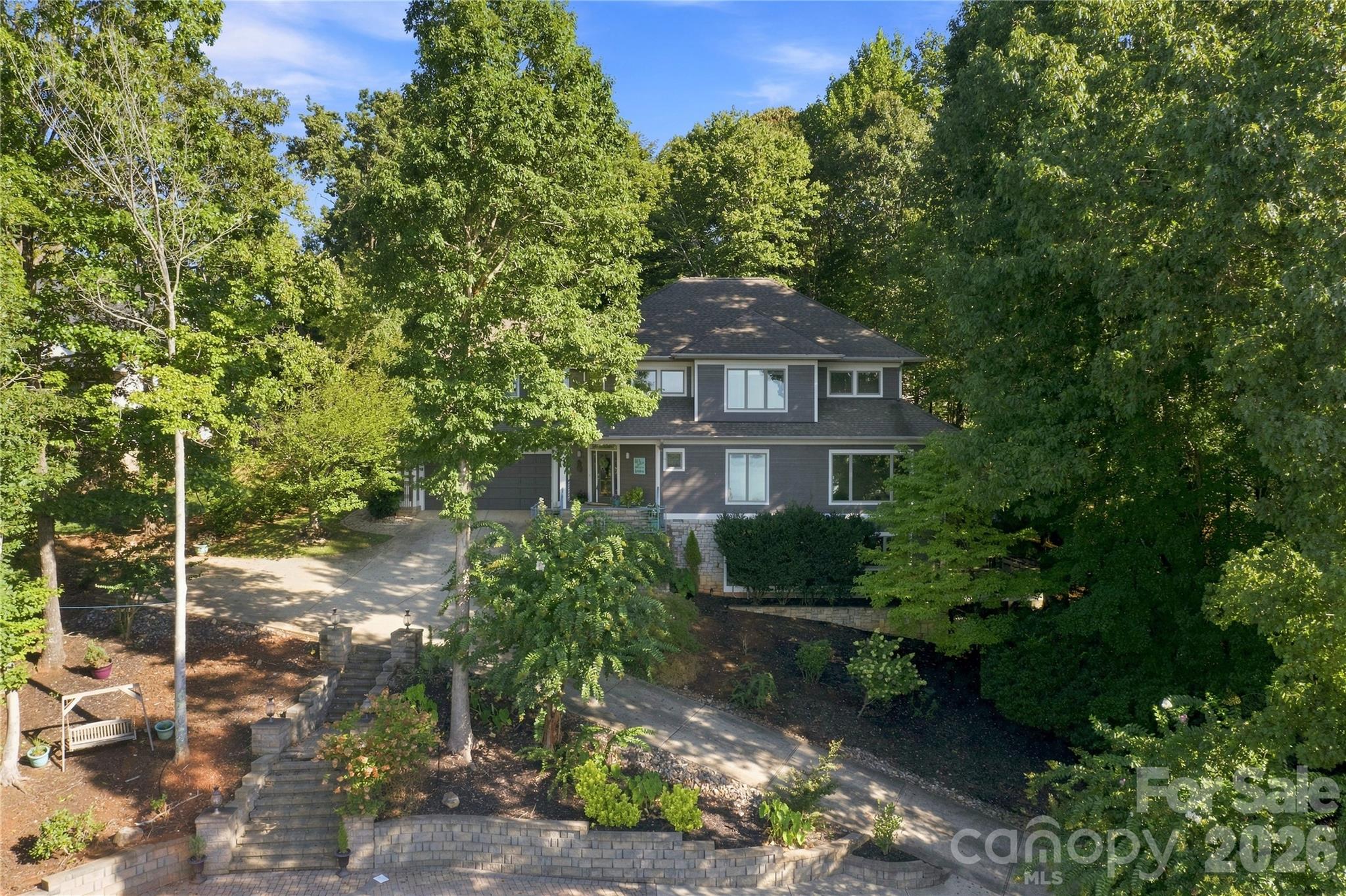 Single Family Residence at 184 High Lake Drive, Statesville, photo 5 of 46