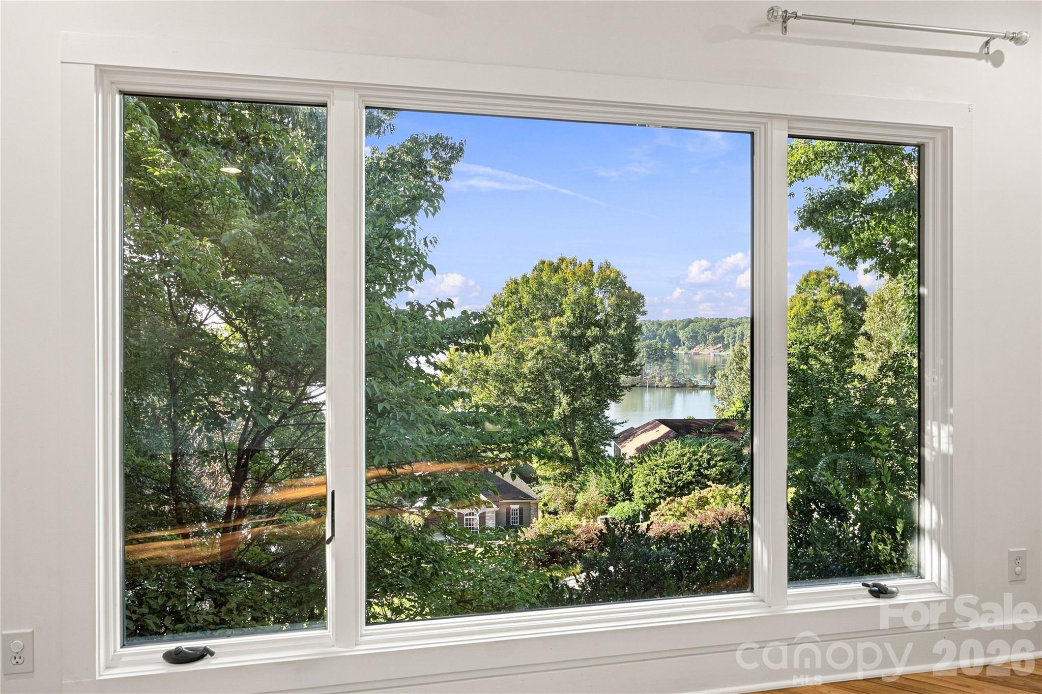 Single Family Residence at 184 High Lake Drive, Statesville, photo 17 of 46