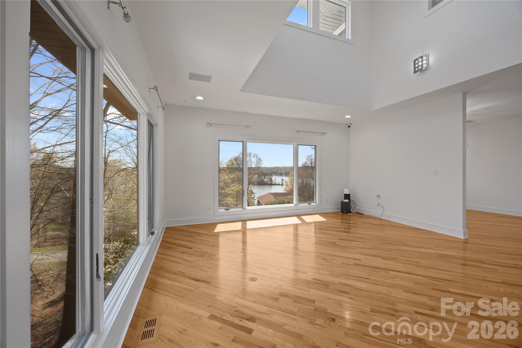 Single Family Residence at 184 High Lake Drive, Statesville, photo 21 of 46