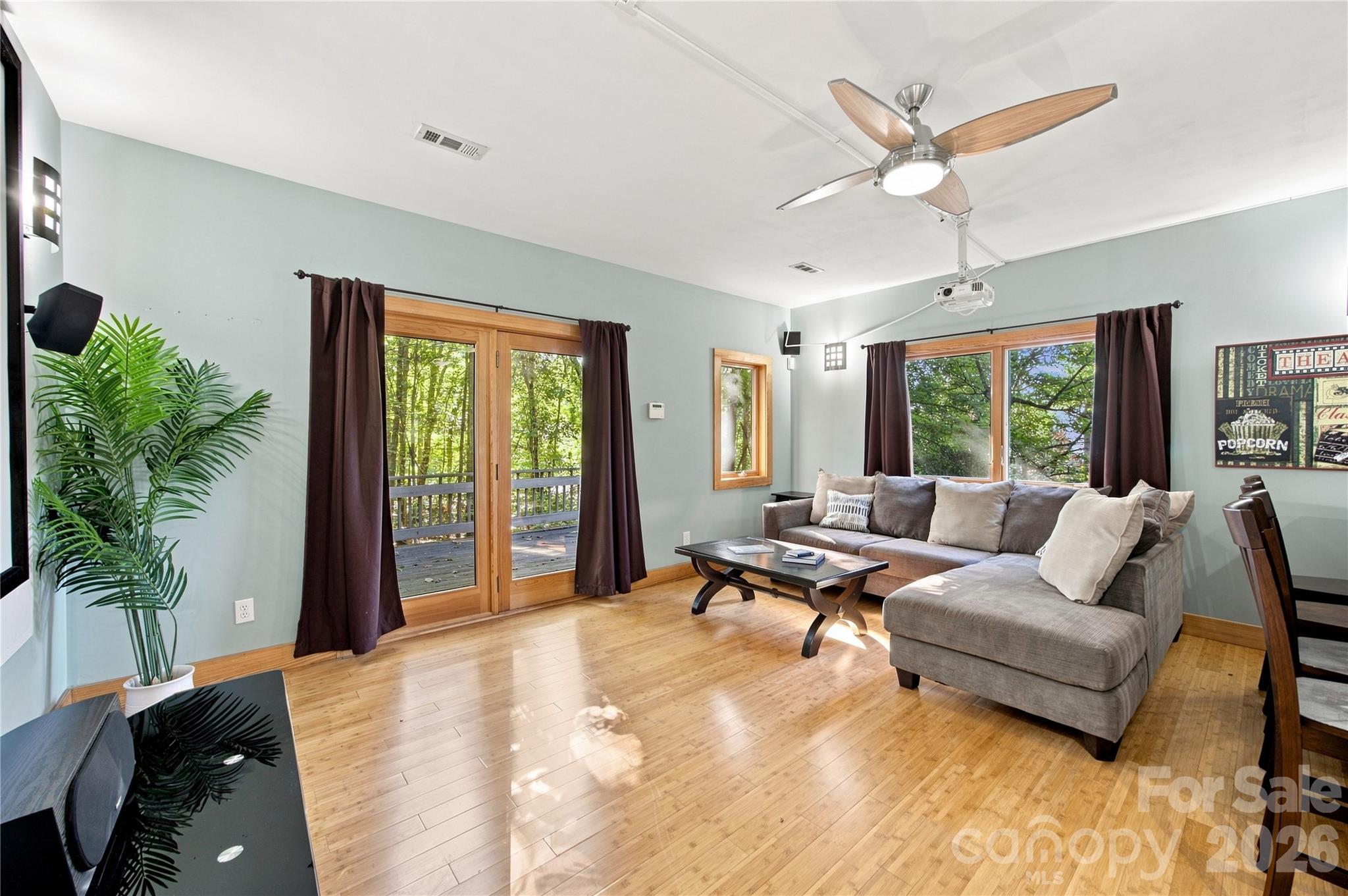 Single Family Residence at 184 High Lake Drive, Statesville, photo 39 of 46